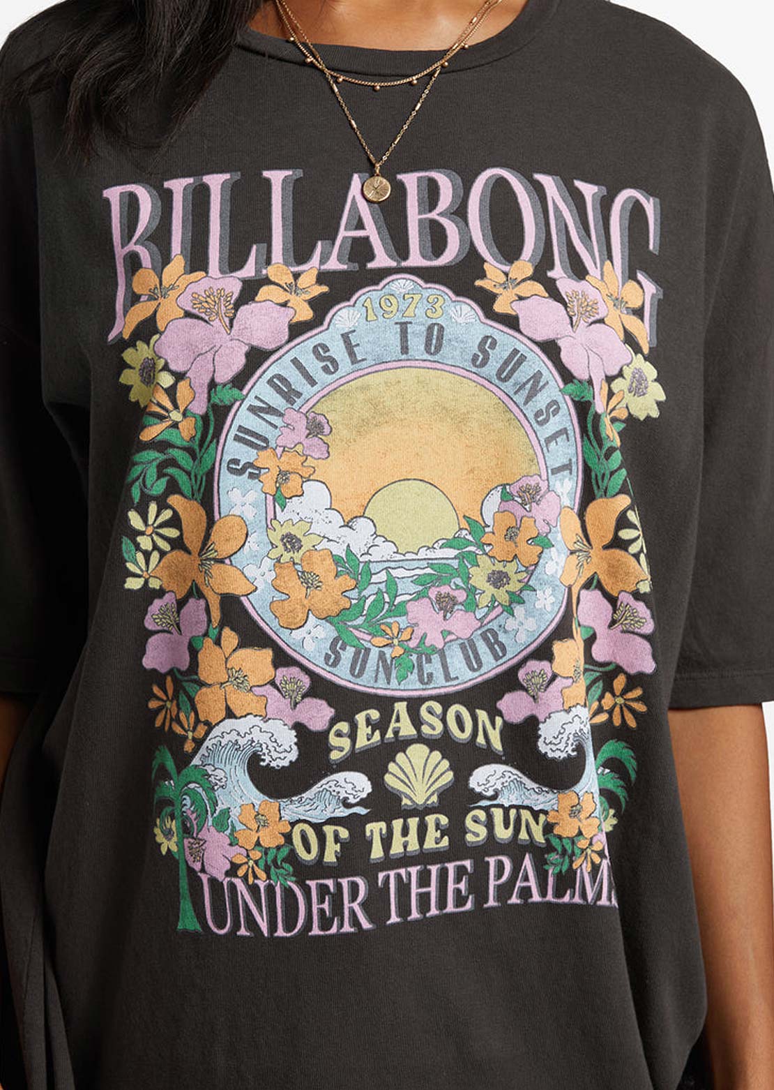 Billabong Women&#39;s Under The Palms T-Shirt Off Black