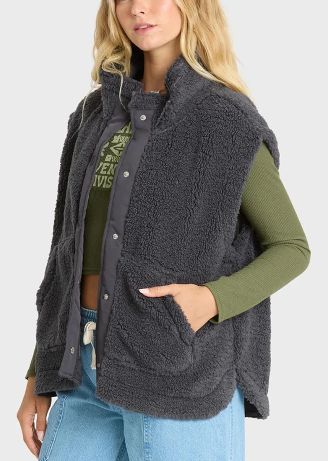 Billabong Women's Waver Sherpa Vest Black Sands