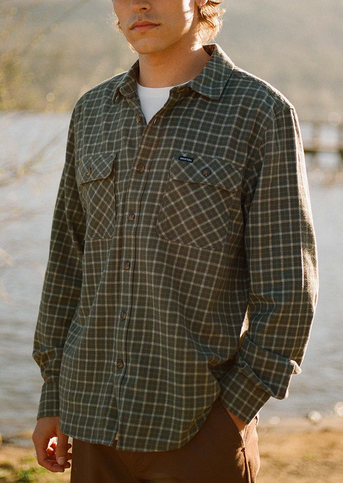 Brixton Men&#39;s Bowery Light Weight Ultra Flannel Button Up Shirts