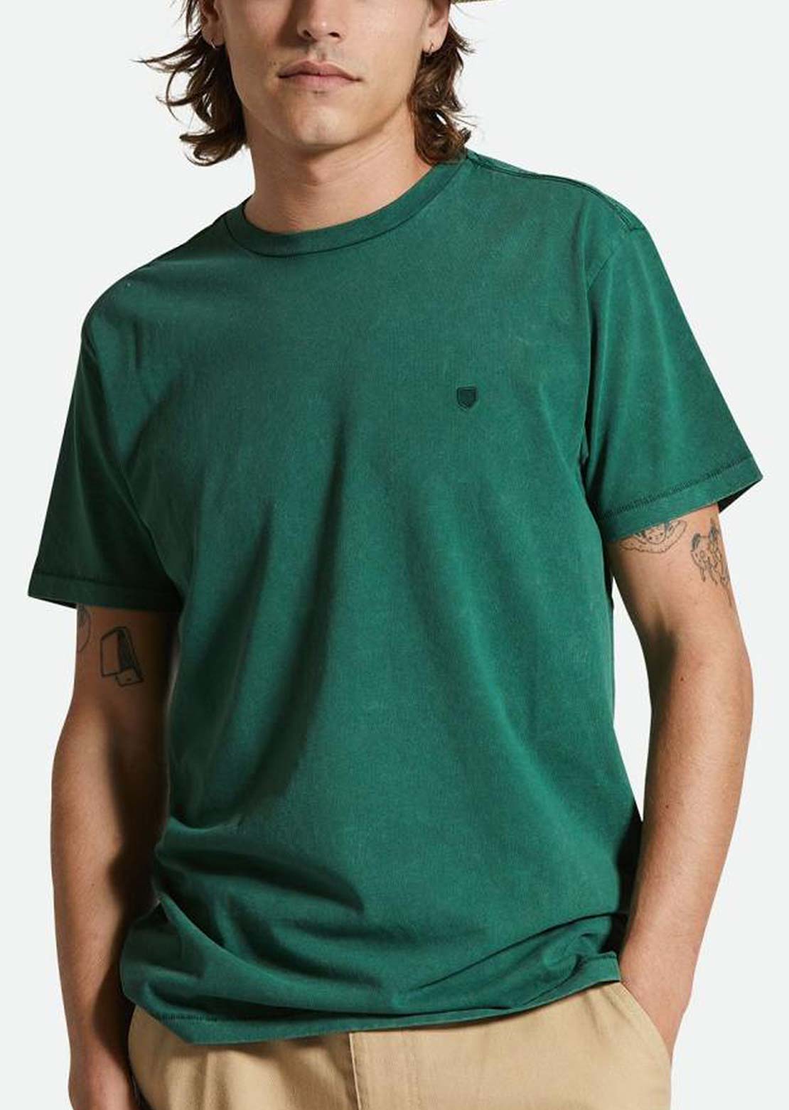 Brixton Men&#39;s Vintage Reserve Short Sleeve T-Shirt Trekking Green Sol Wash