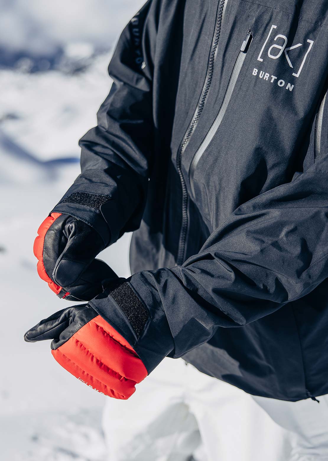 Burton AK Men's GORE-TEX Cyclic Jacket True Black