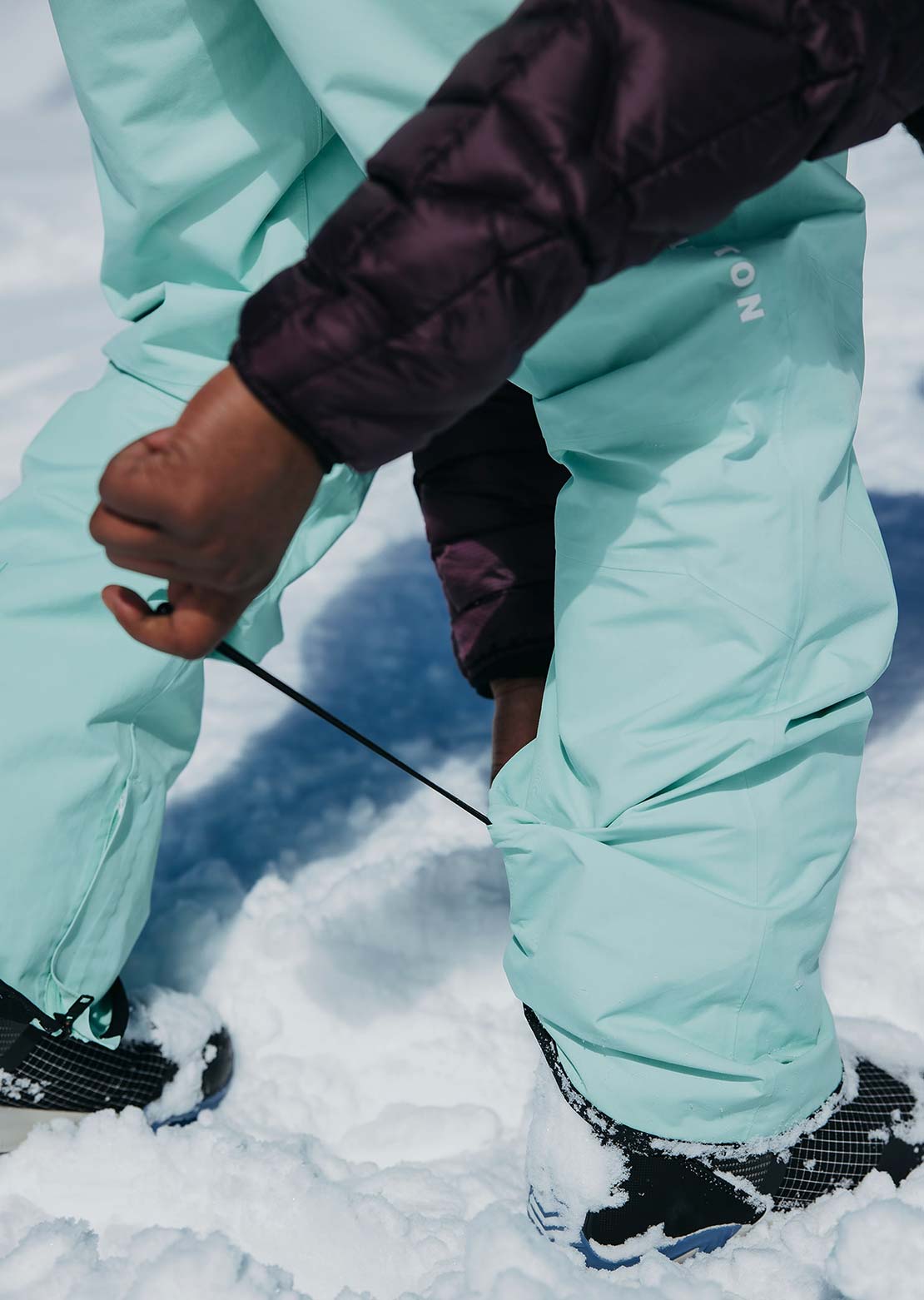 Burton AK Men&#39;s GORE-TEX Cyclic Pants Powder Mint