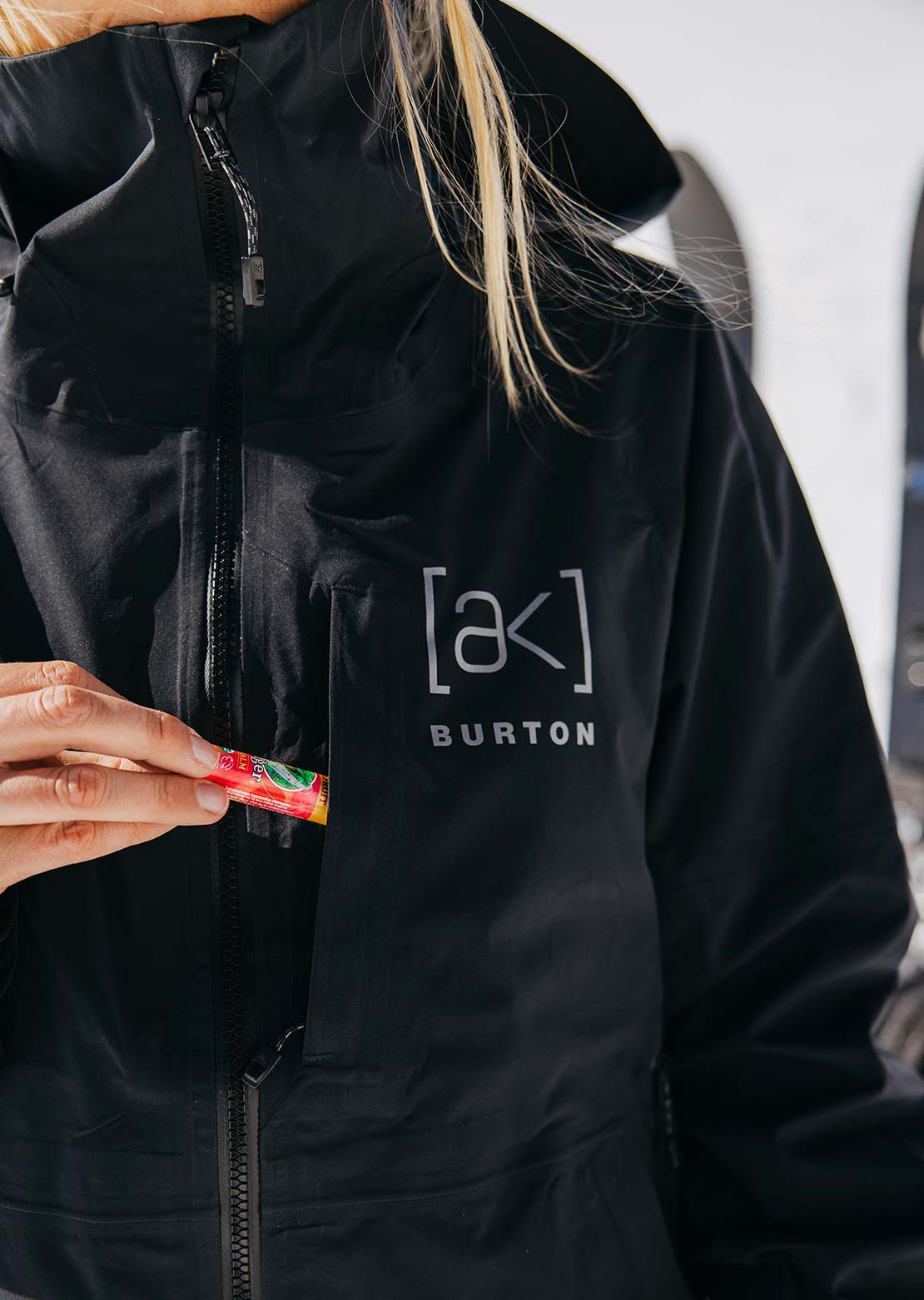 Burton AK Women's Kimmy GORE-TEX 3L Stretch Jacket True Black
