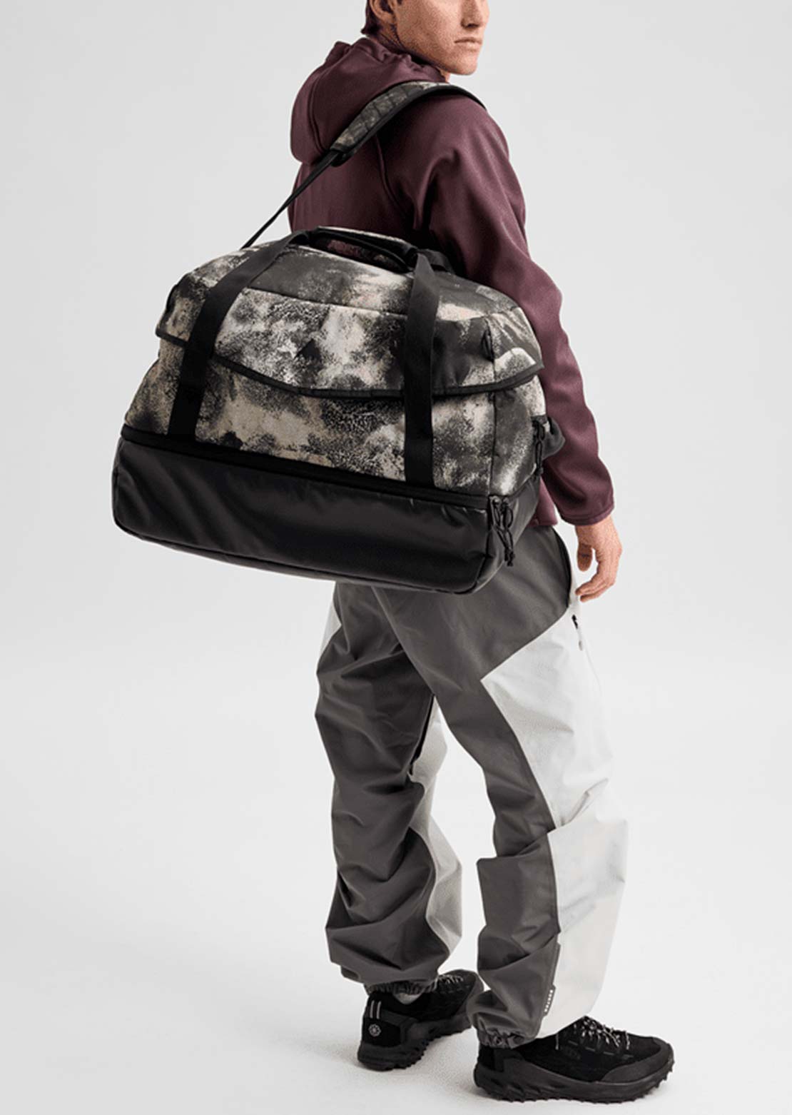 Burton Gig 70L Duffel Bag Desert Rock