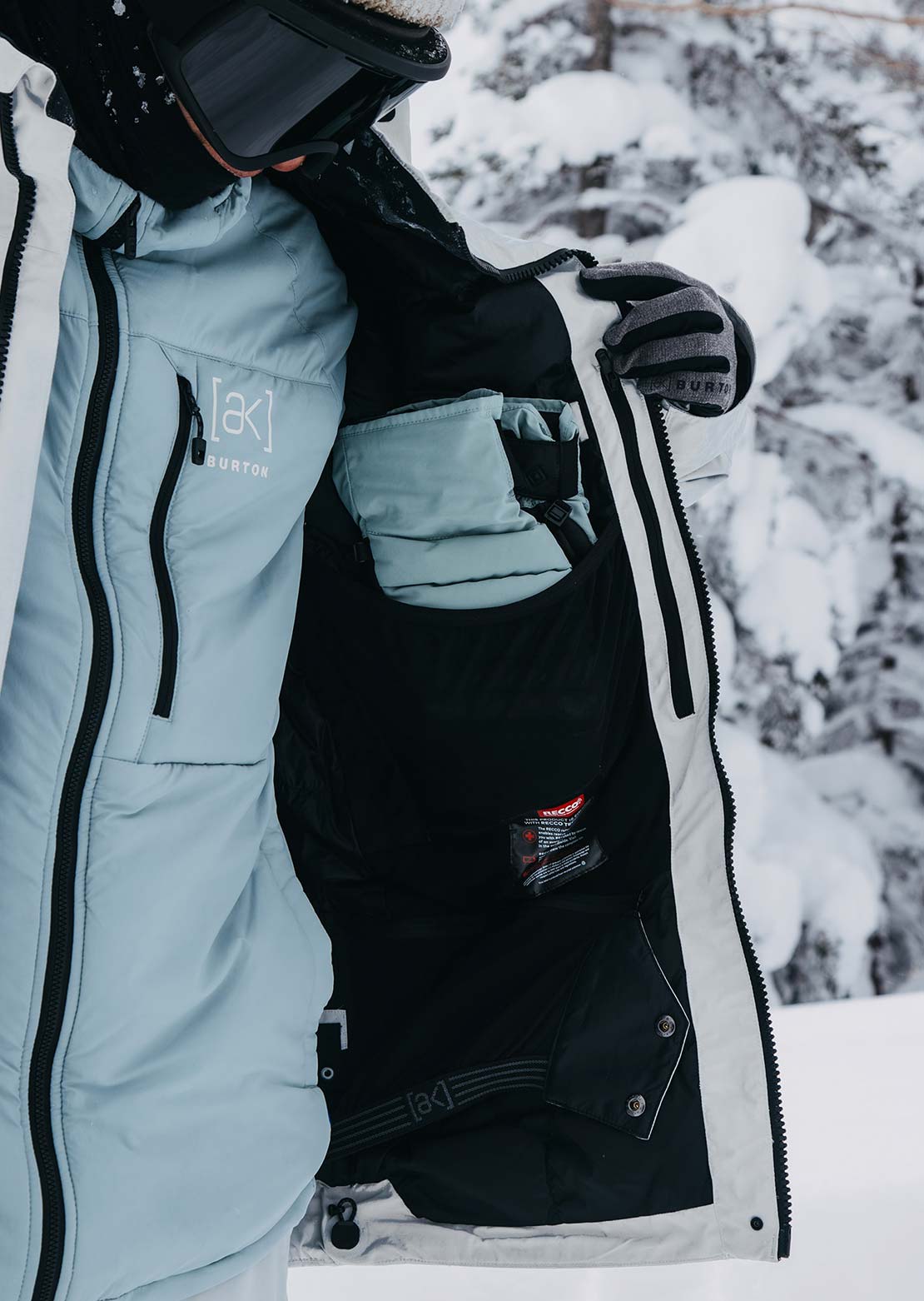Burton Men&#39;s AK GORE-TEX LZ Down Jacket Gray Cloud