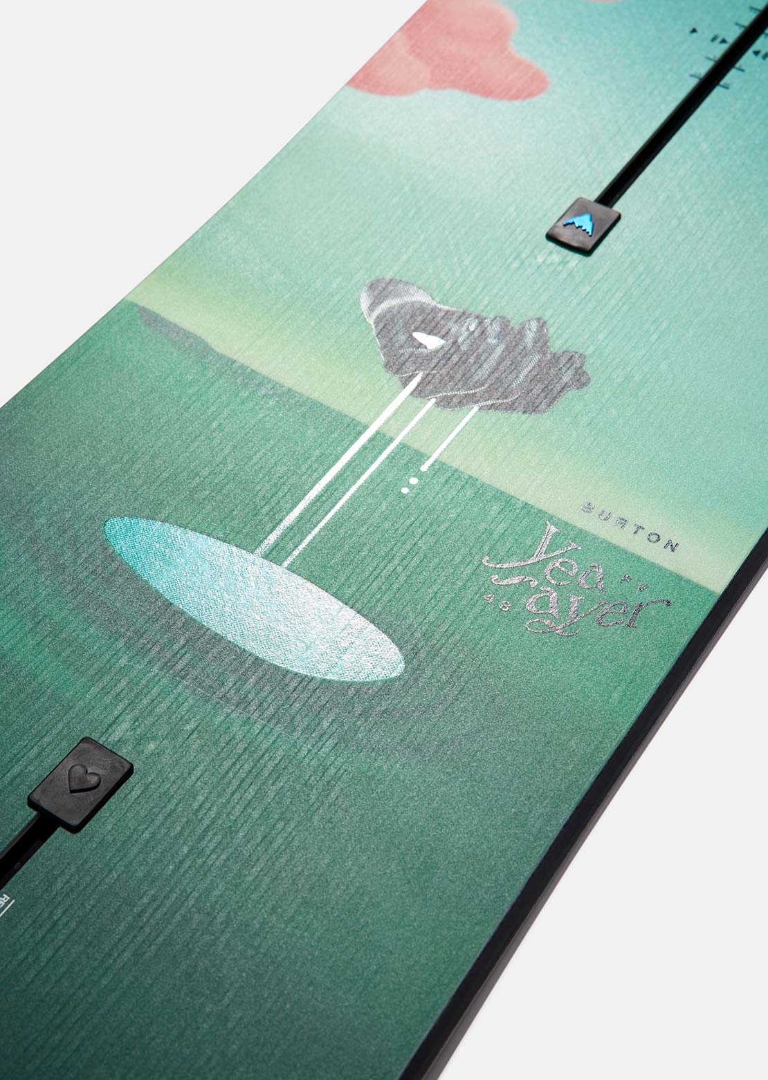 Burton Women&#39;s Yeasayer Flying V Snowboard