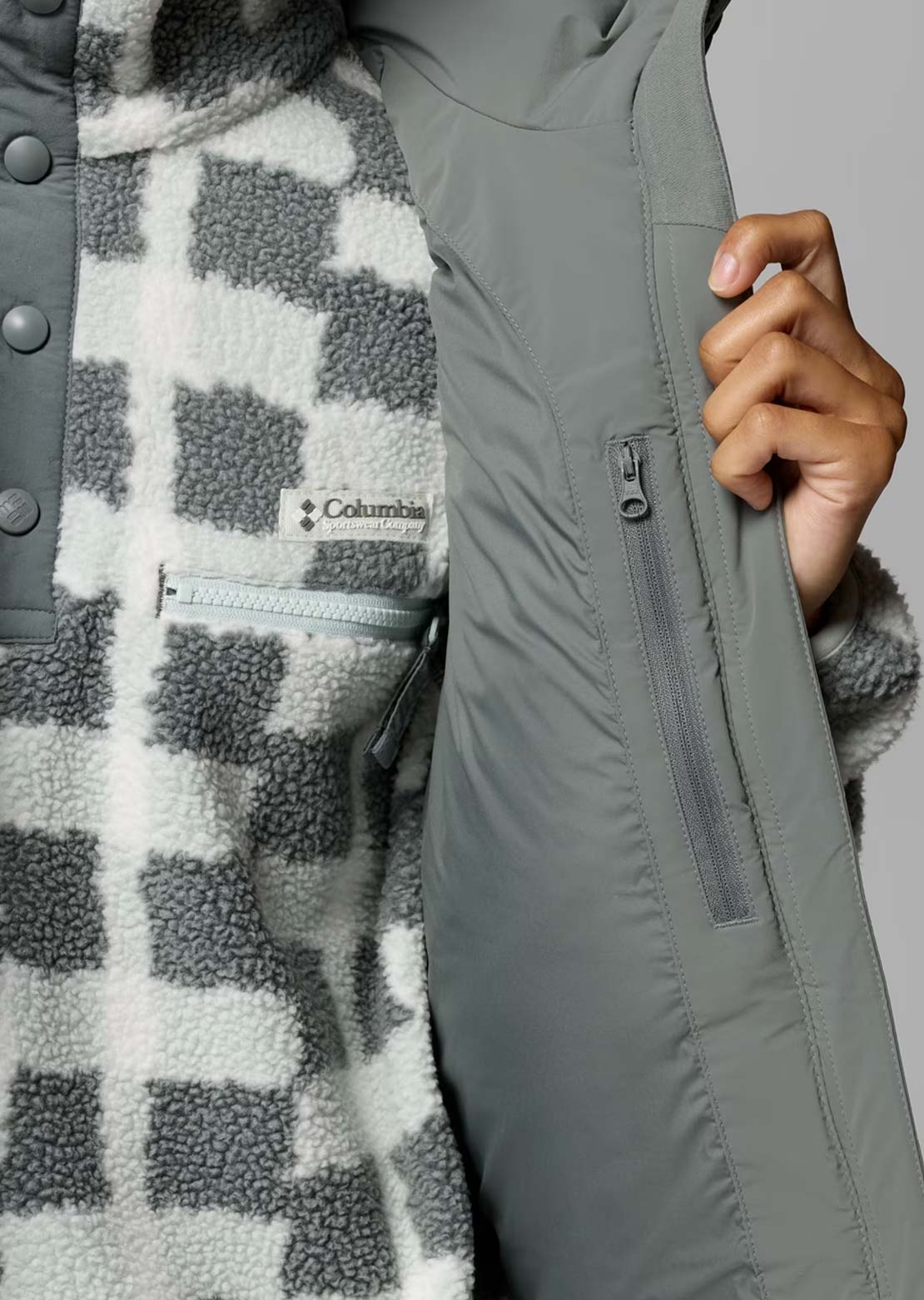 Columbia Women's Amaze Puff Mid Hood Vest