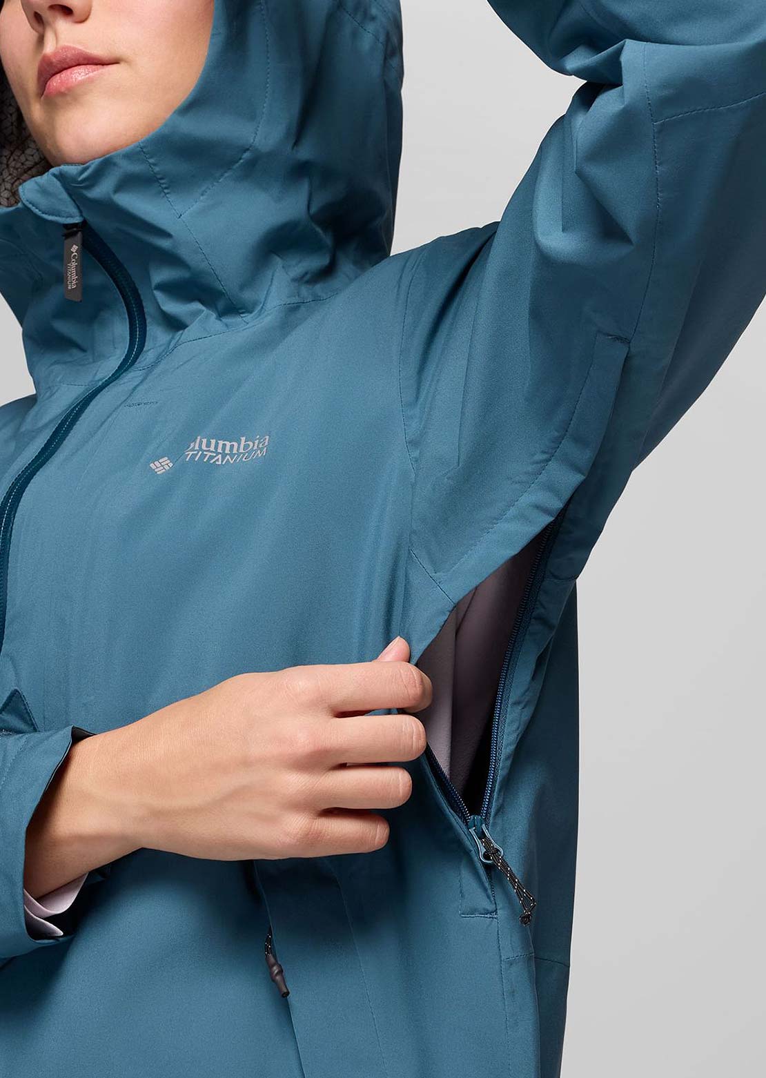 Columbia Women's Ampli-Dry II Shell Jacket - PRFO Sports