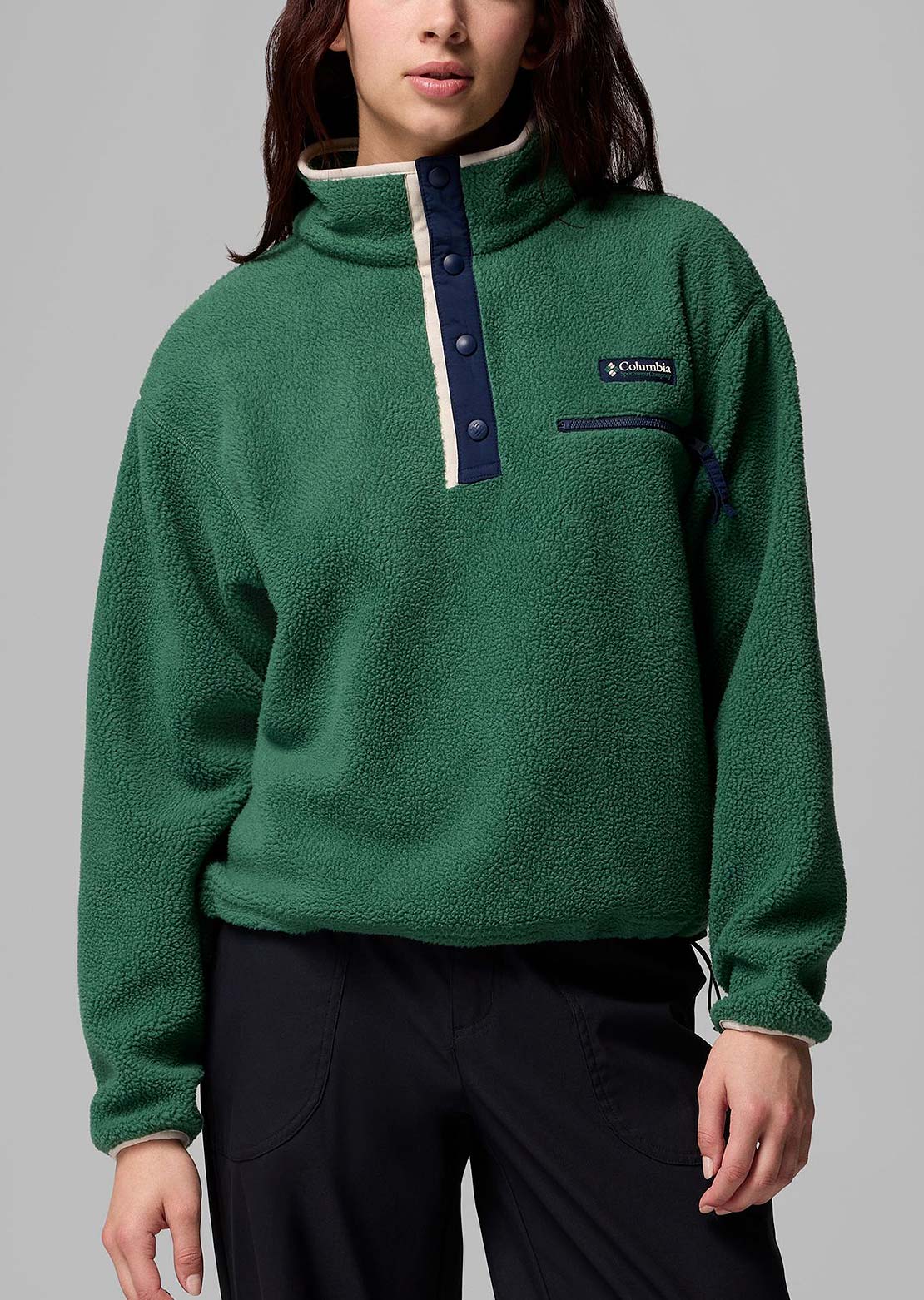 Columbia Women's Helvetia II Cropped Half-Snap Fleece Rain Forest/Collegiate Navy/Dark Stone