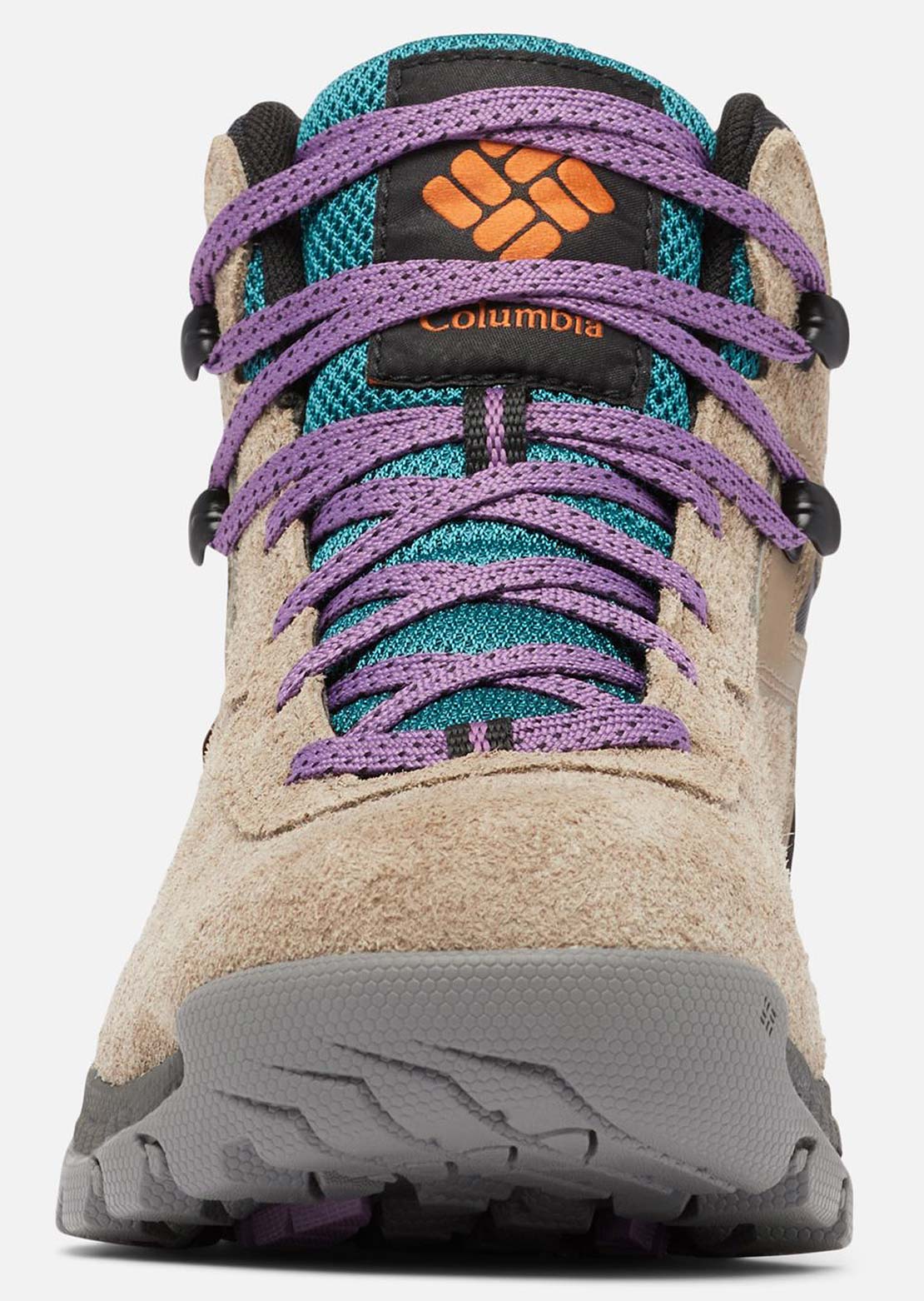 Columbia Women's Newton Ridge Hiking Boots Wet Sand/Cedar