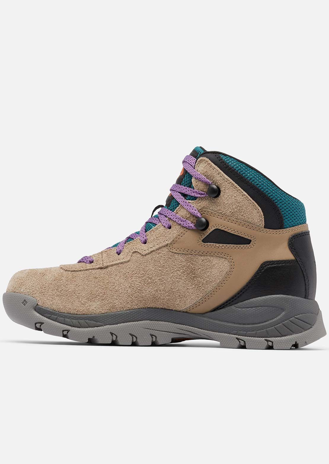 Columbia Women's Newton Ridge Hiking Boots Wet Sand/Cedar