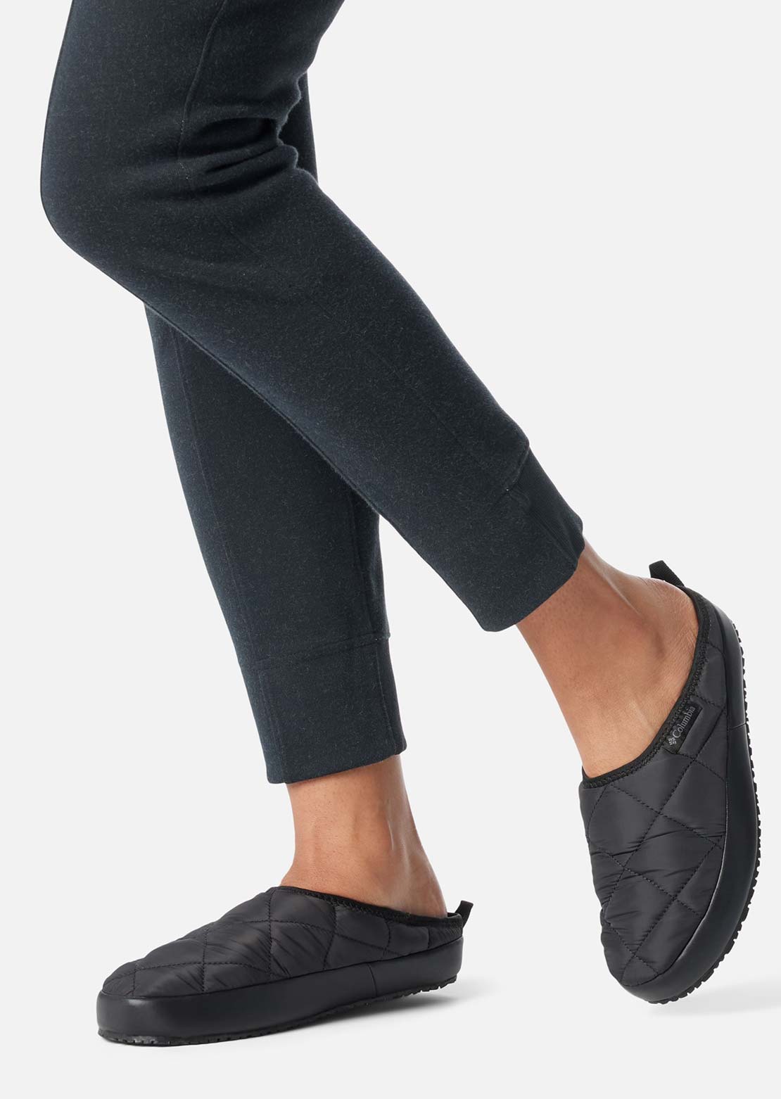 Columbia Women&#39;s Omni-heat Lazy Bend Camper Slippers Black/Graphite