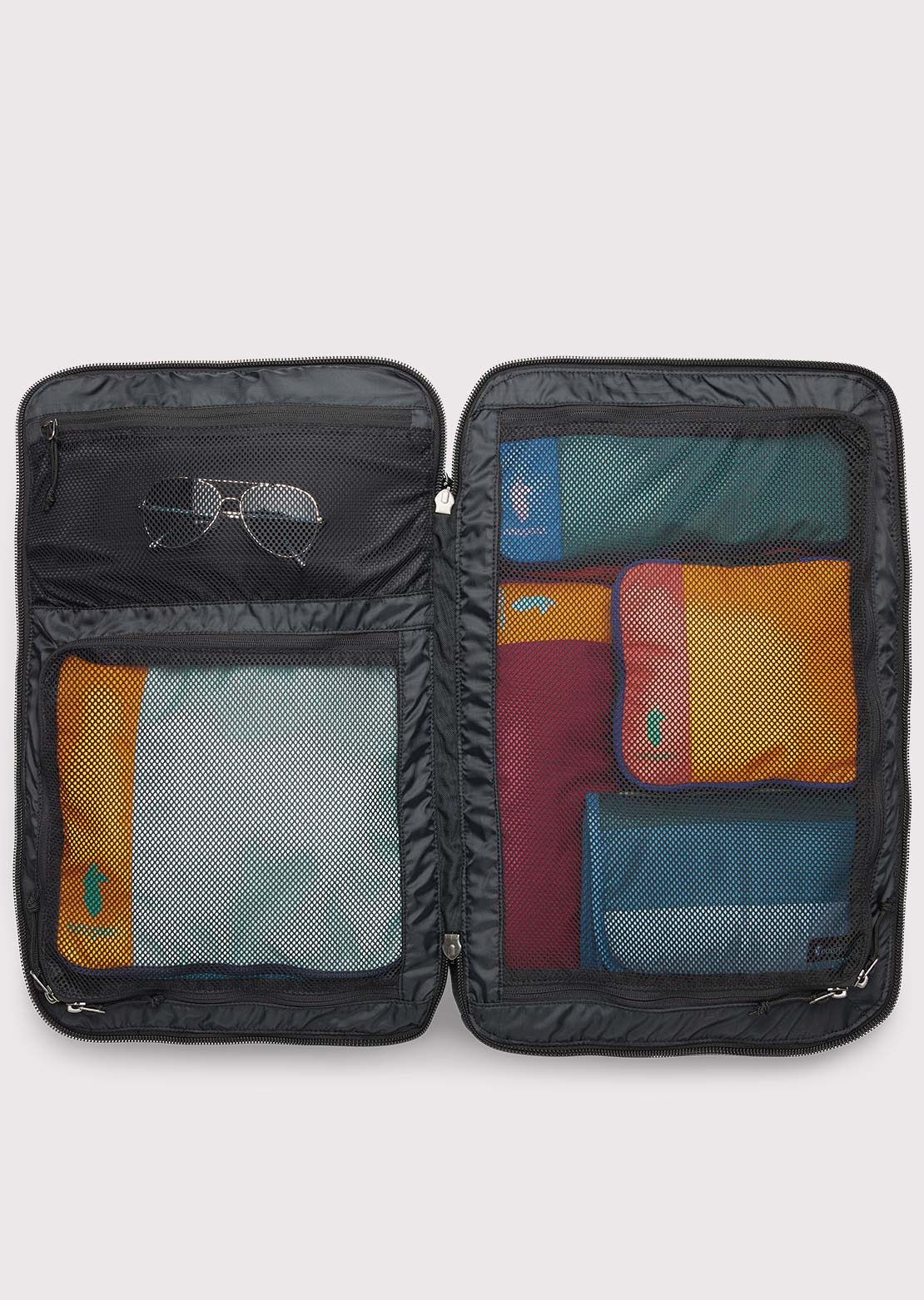 Cotopaxi Allpa 35L Travel Pack Black