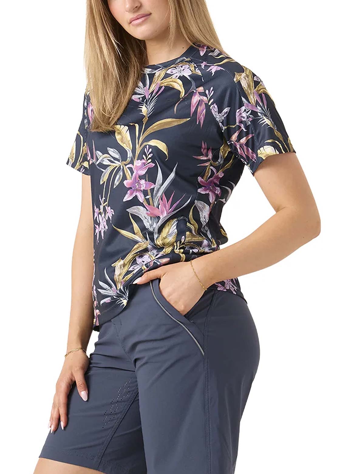Dakine Women's Syncline 2.0 T-Shirt Hanalei
