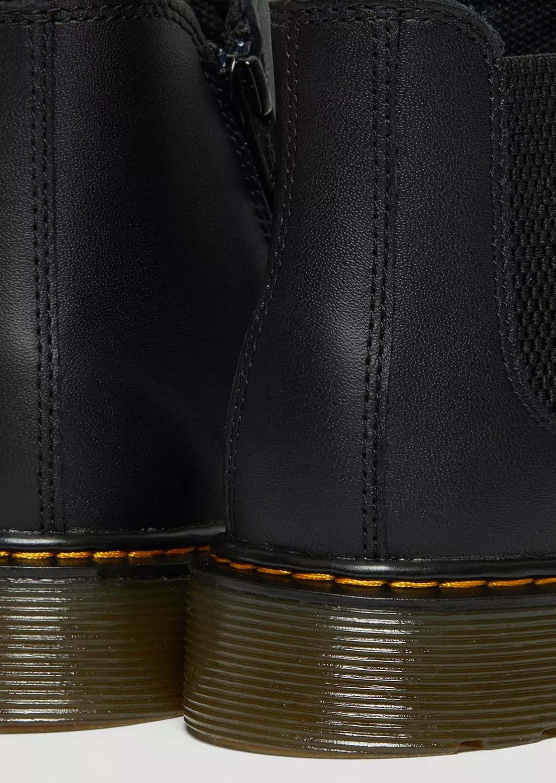 Dr.Martens Junior 2976 Softy Boots Black