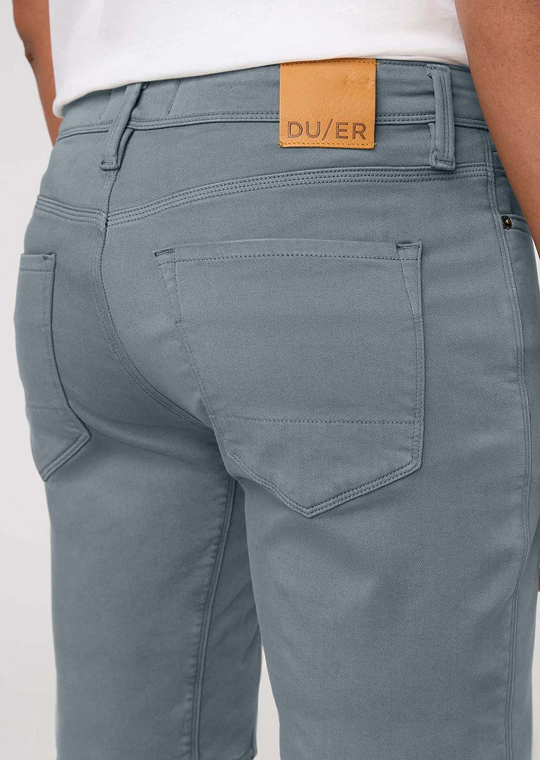 DUER Men's No Sweat Relaxed Shorts River