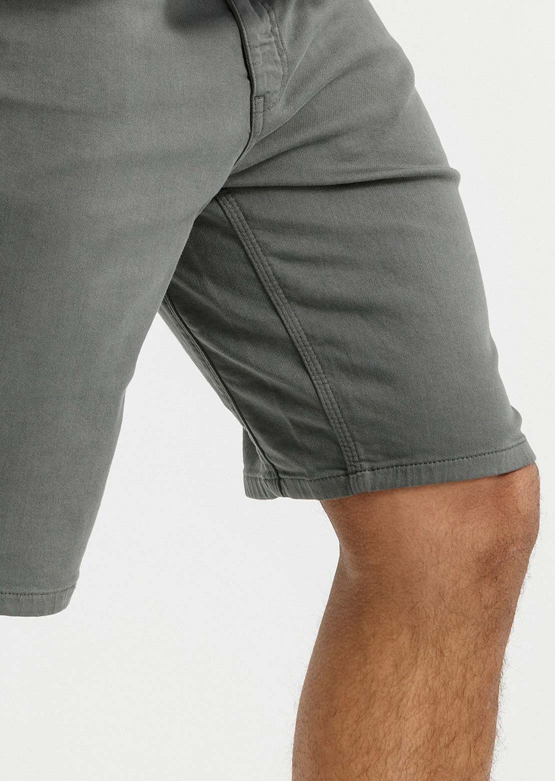 DUER Men's No Sweat Relaxed Shorts Gull