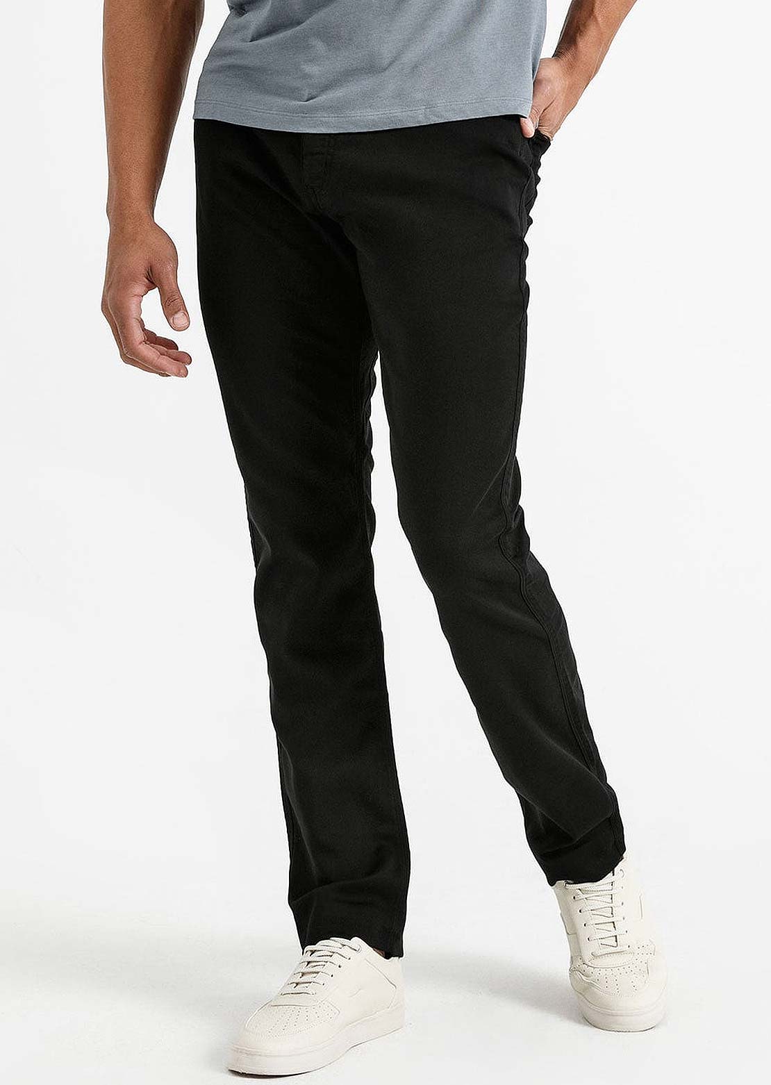 DUER Men&#39;s No Sweat Relaxed Taper Pants Black