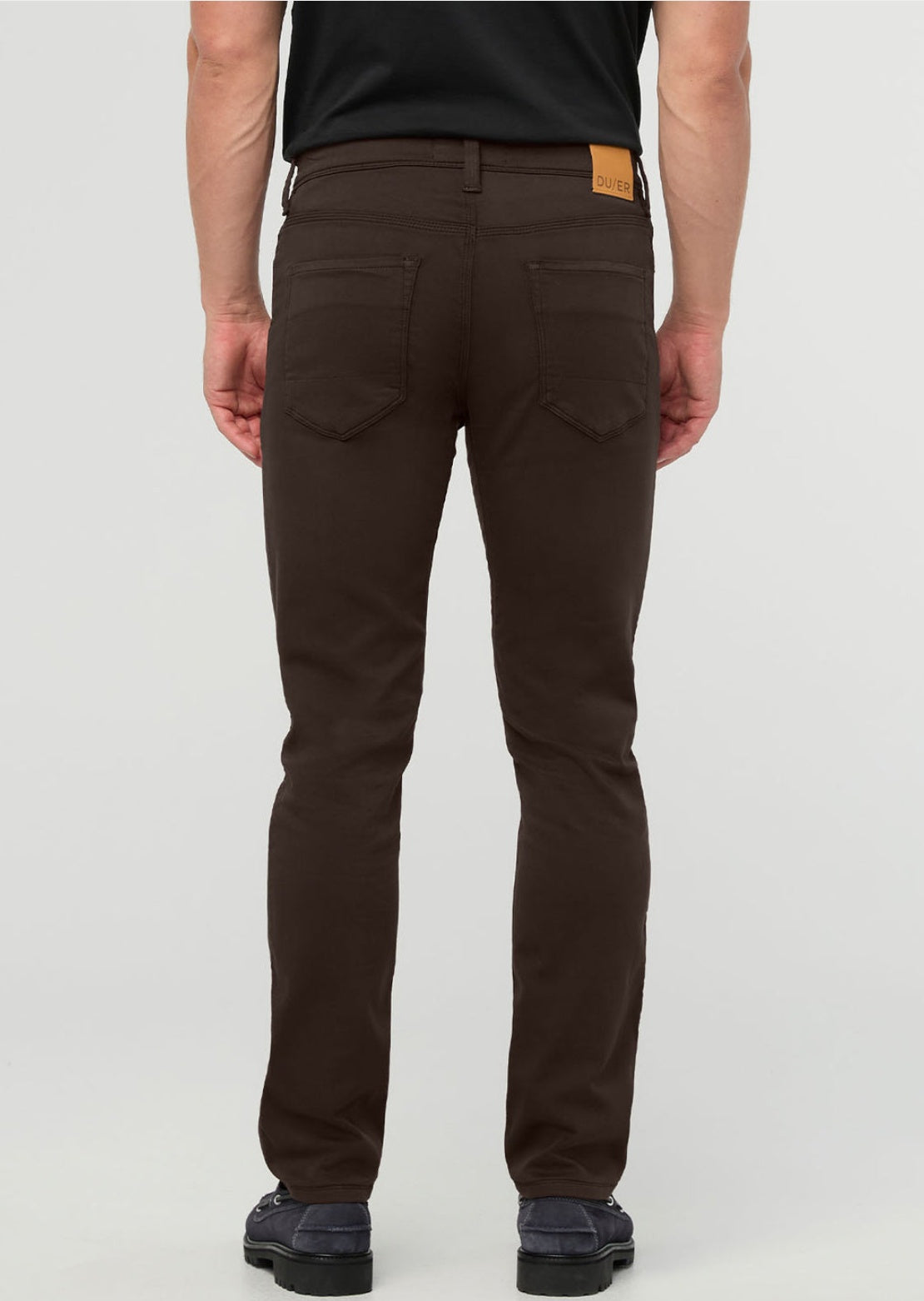 DUER Men's No Sweat Slim Straight Pants Stout