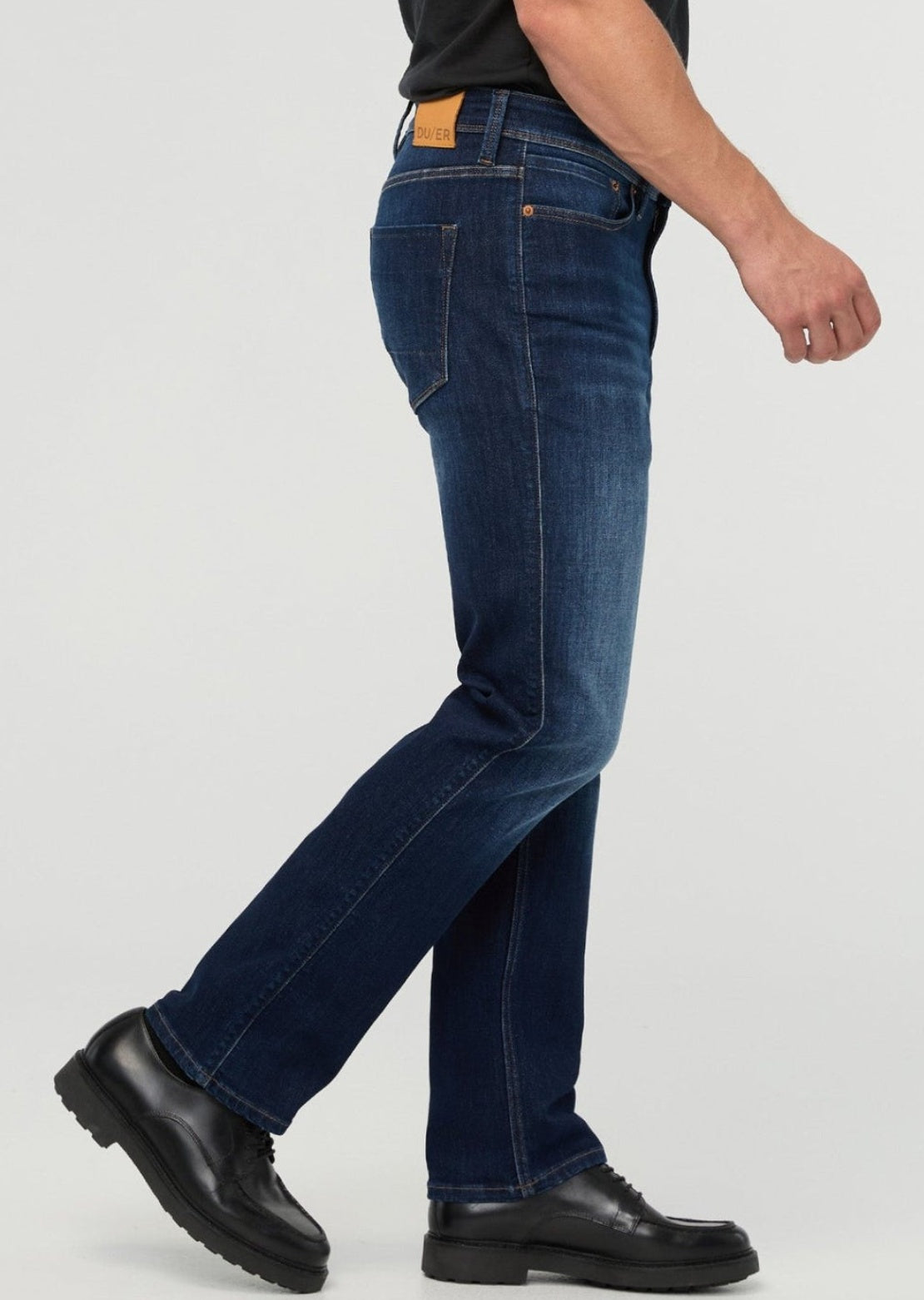 DUER Men's Performance Denim+ Relaxed Straight Pants Heritage Indigo