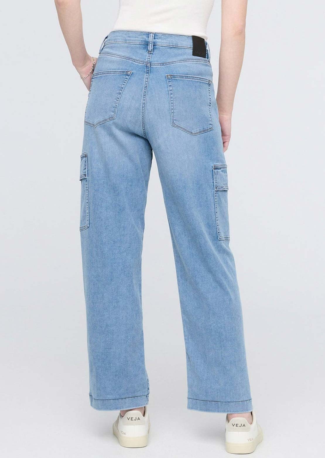 DUER Women's Performance Denim Lite High Rise Cargo Pants Pacific