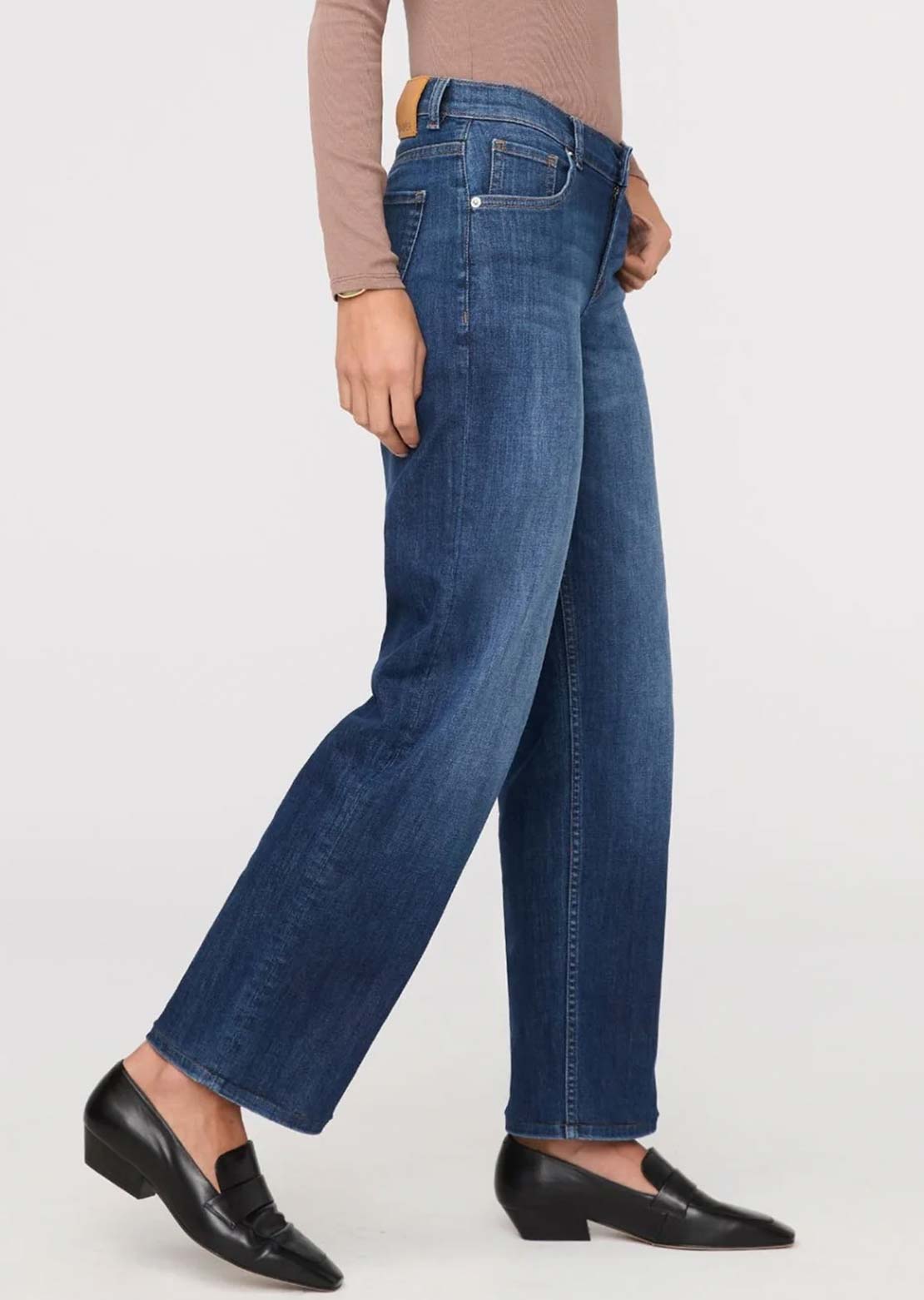 DUER Women's Performance Denim Mid Rise Straight Pants Blue Cascade