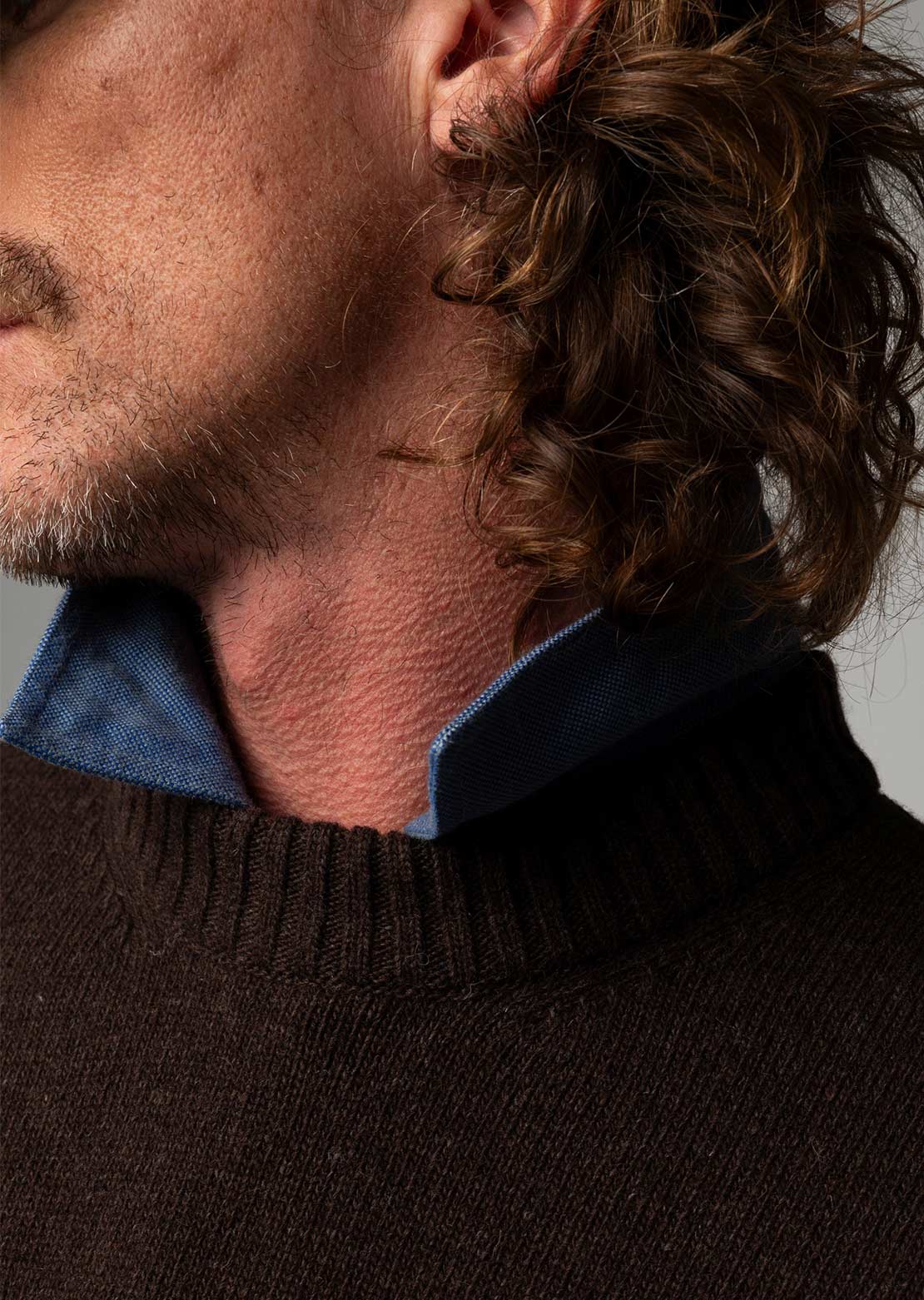 Finisterre Men's Escall Crewneck Sweater Coffee Brown