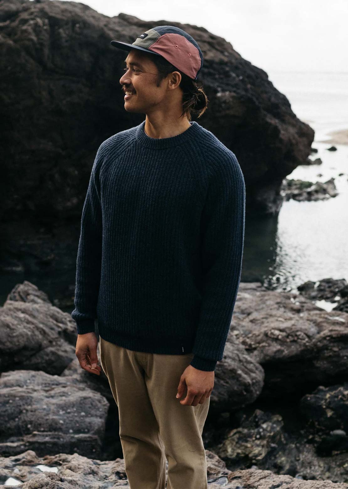 Finisterre Men's Mora Jumper Navy