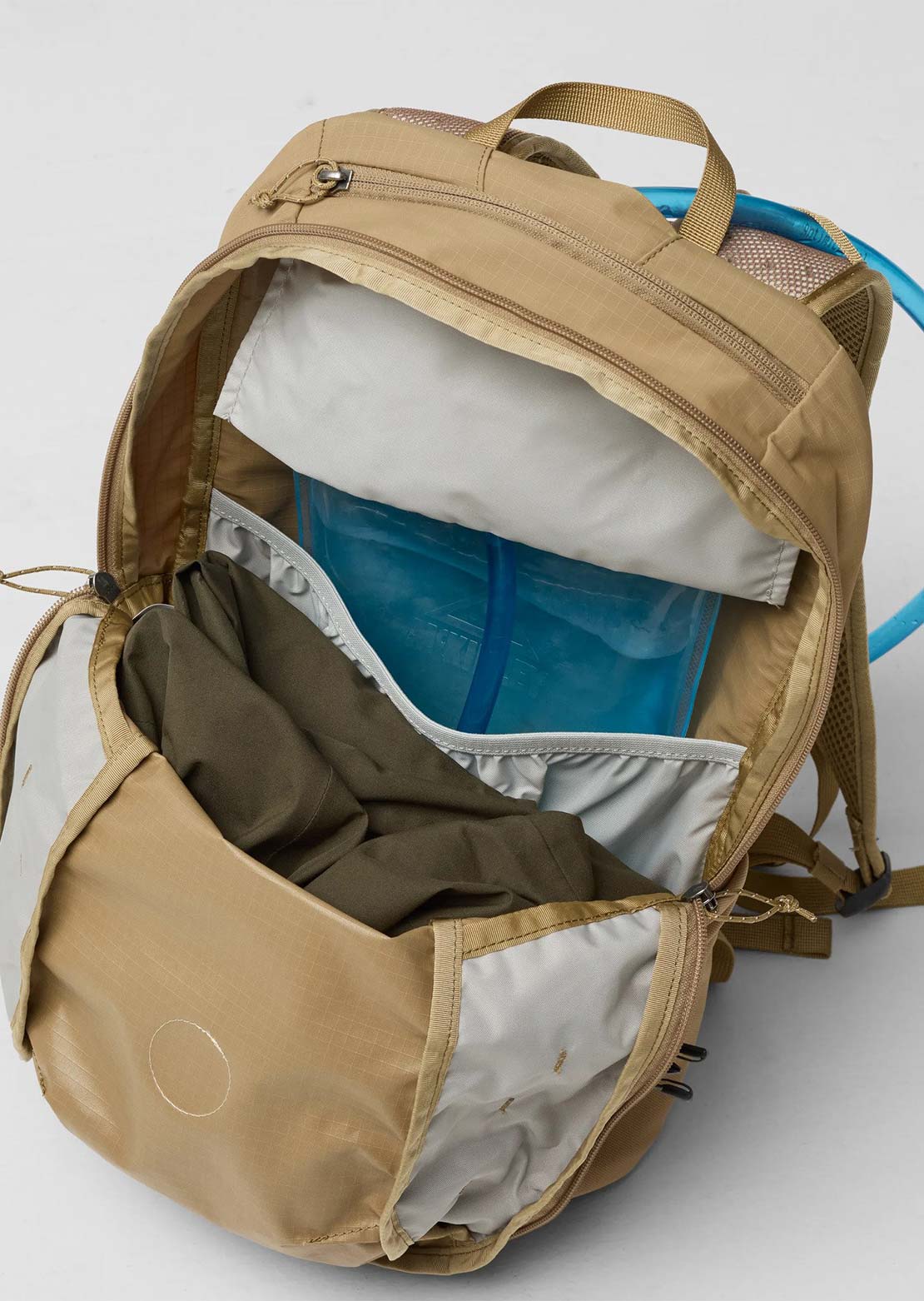 Fjallraven Unisex Abisko Softpack 16 Daypack Clay