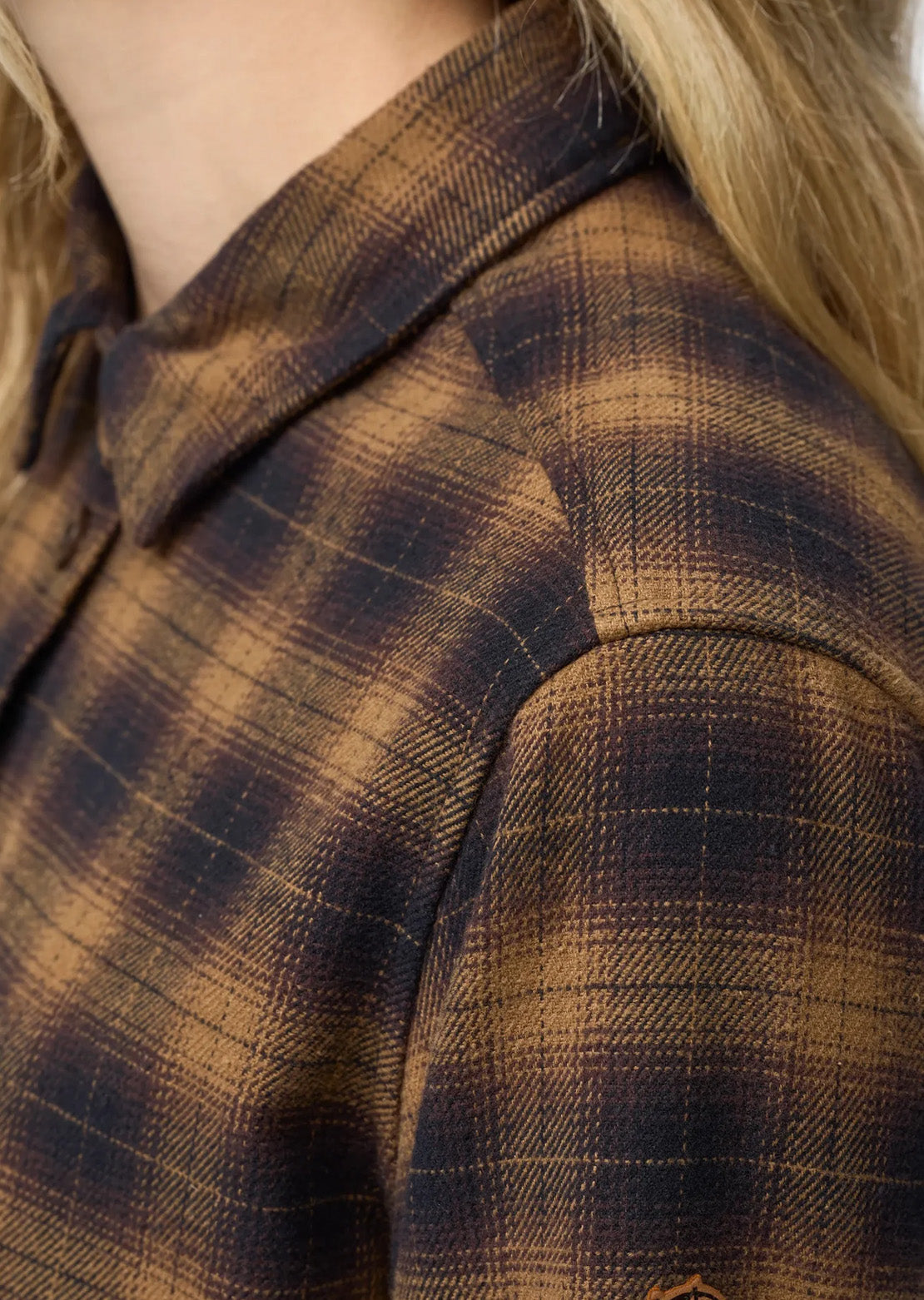 Fjallraven Women's Ovik Boxy Flannel Button Up Shirt Black Wood Brown
