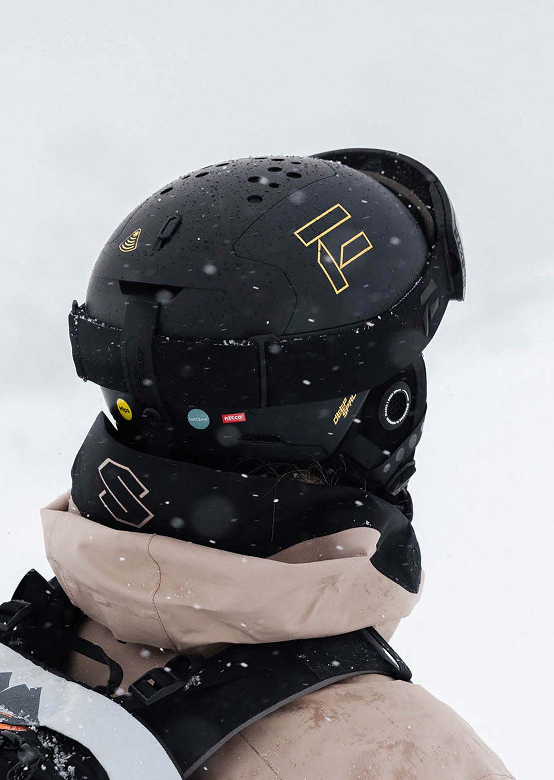 Flaxta Deep Space Alpha MIPS Snow Helmet Black