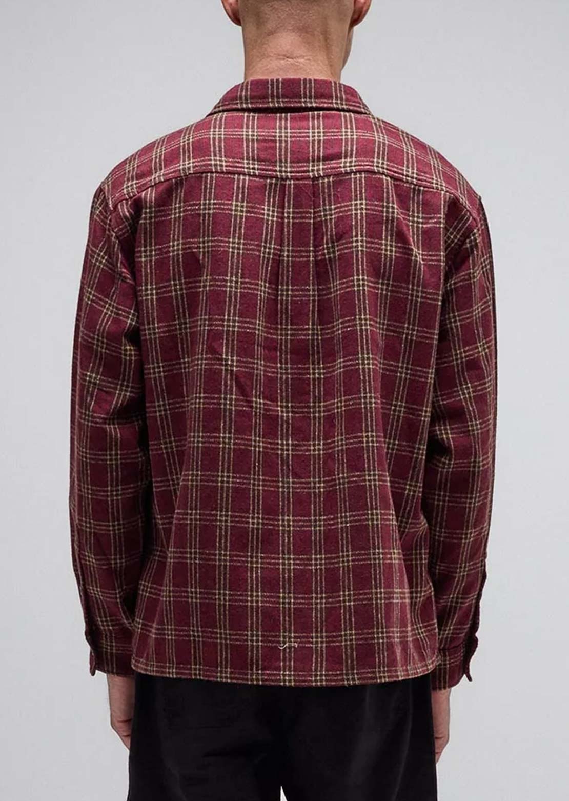 Former Men's Reynolds Flannel Long Sleeve Button Up Shirt Red