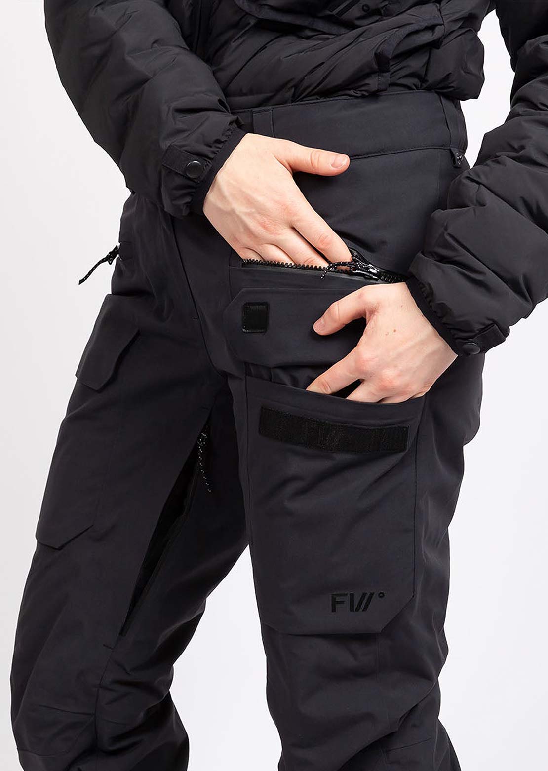 Forward Women&#39;s Catalyst Insulated 2L Pant Jet Black