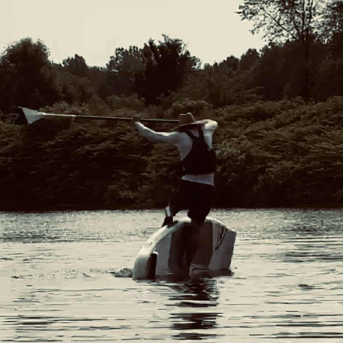 Taiga  FREESTYLE 9'10'' - INFLATABLE PADDLE BOARD