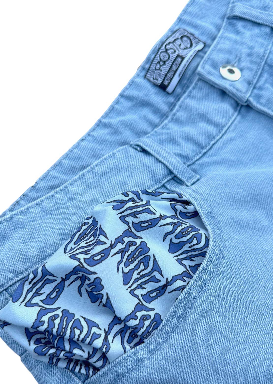 Frosted Men&#39;s Wavy Shorts