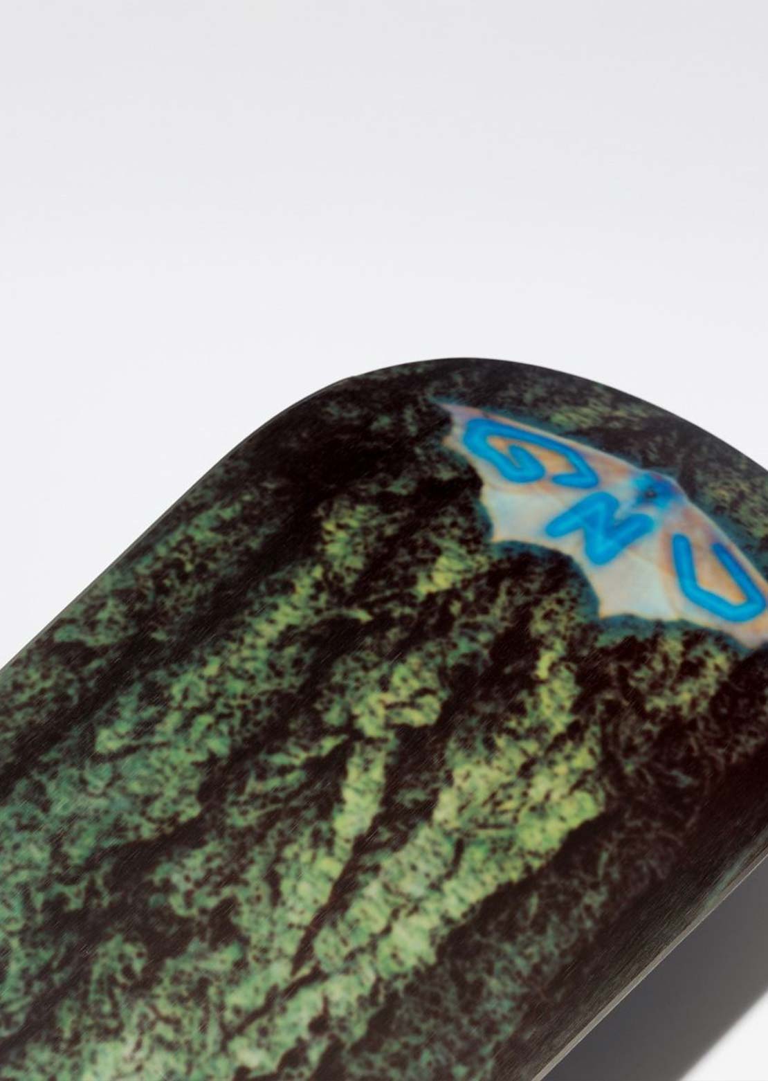GNU Men's Finest Snowboard