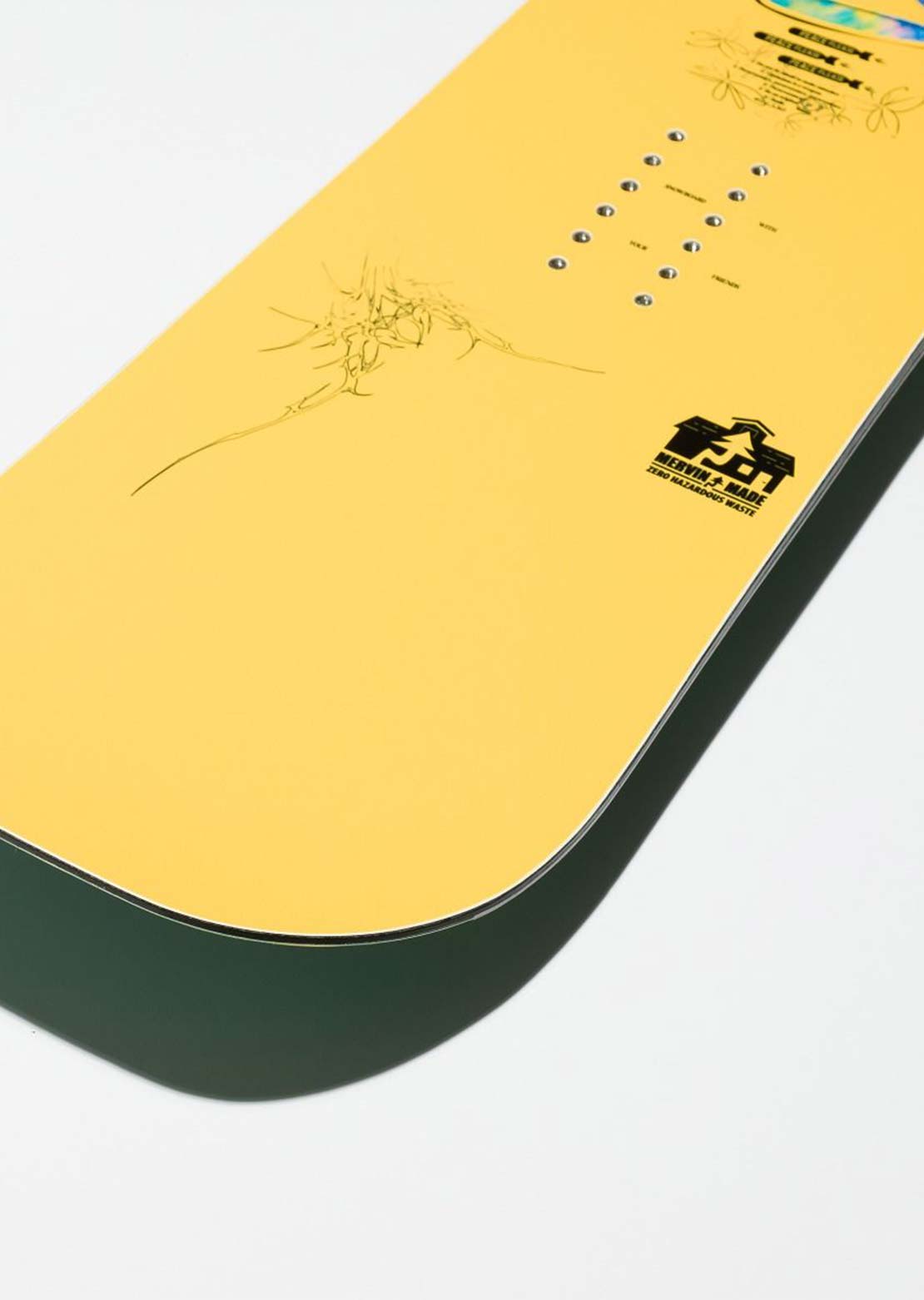 GNU Women's Gloss Snowboard