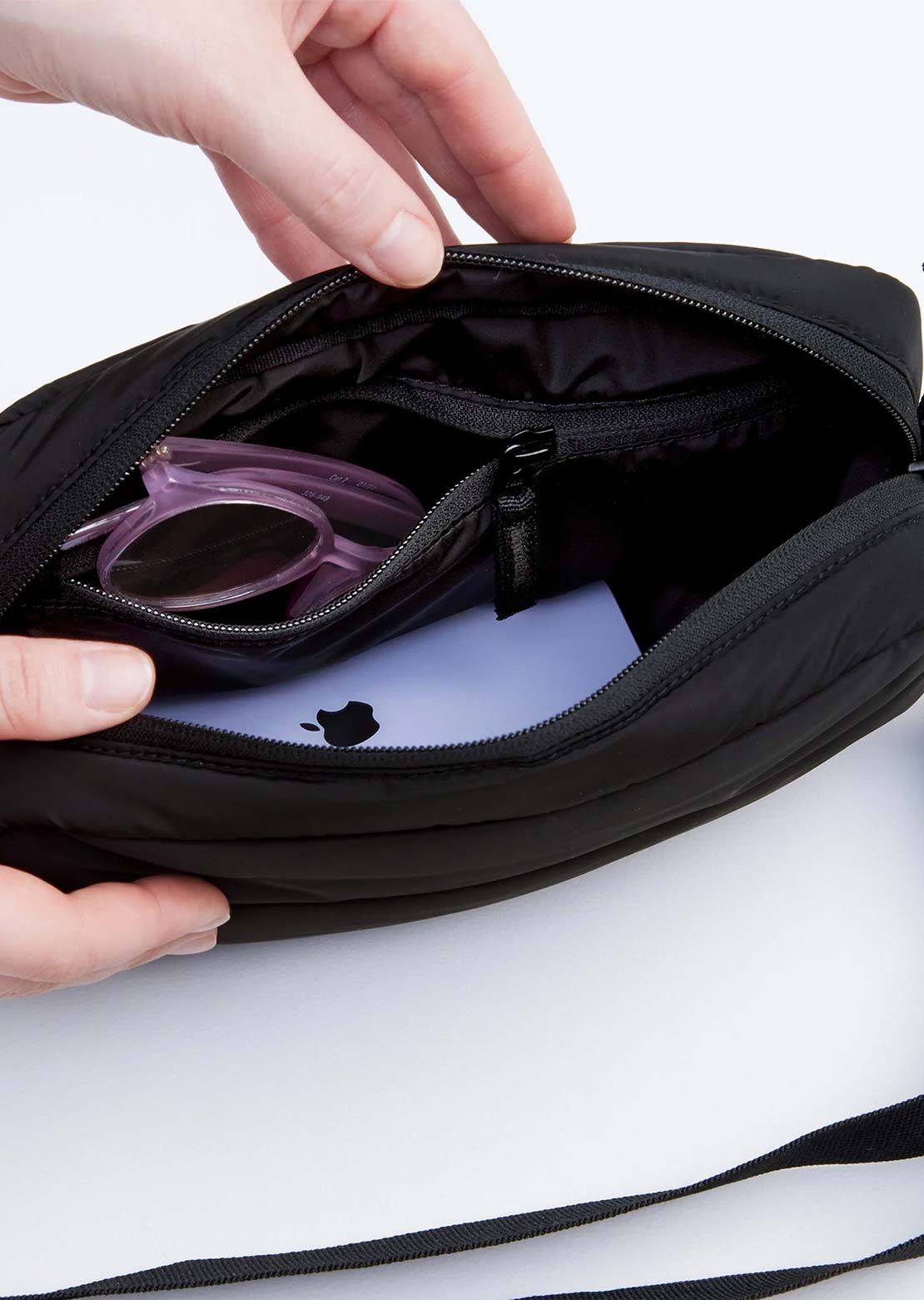 Got Bag Unisex Puffer Crossbody Bag Black
