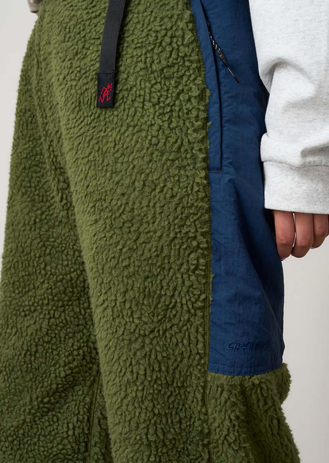 Gramicci Unisex Nylon Sherpa Pants Olive/Dusty Navy