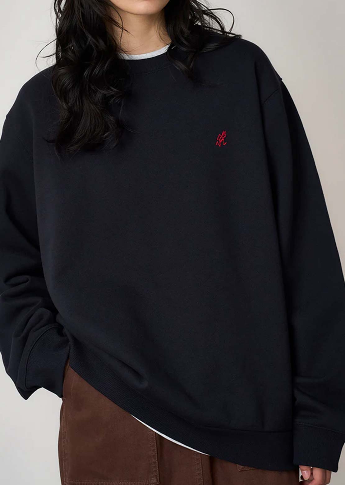 Gramicci Unisex One Point Crew Sweatshirt Dark Navy