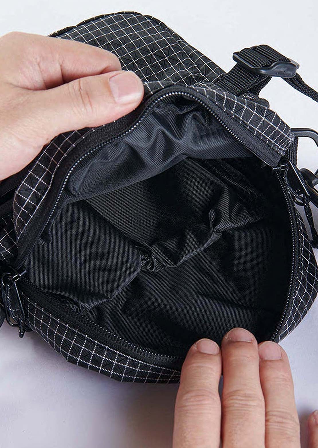 Gramicci Unisex Ripstop Mini Shoulder Bag Black
