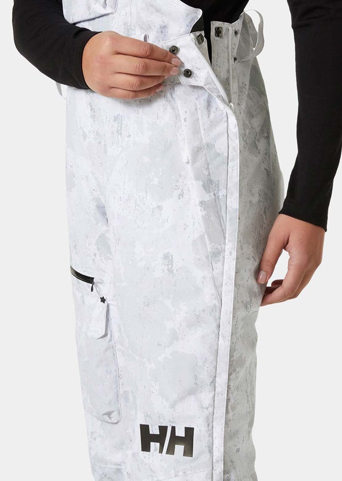 Helly Hansen Women&#39;s Powderqueen Bib Pants Grey Fog Snow Camo Aop