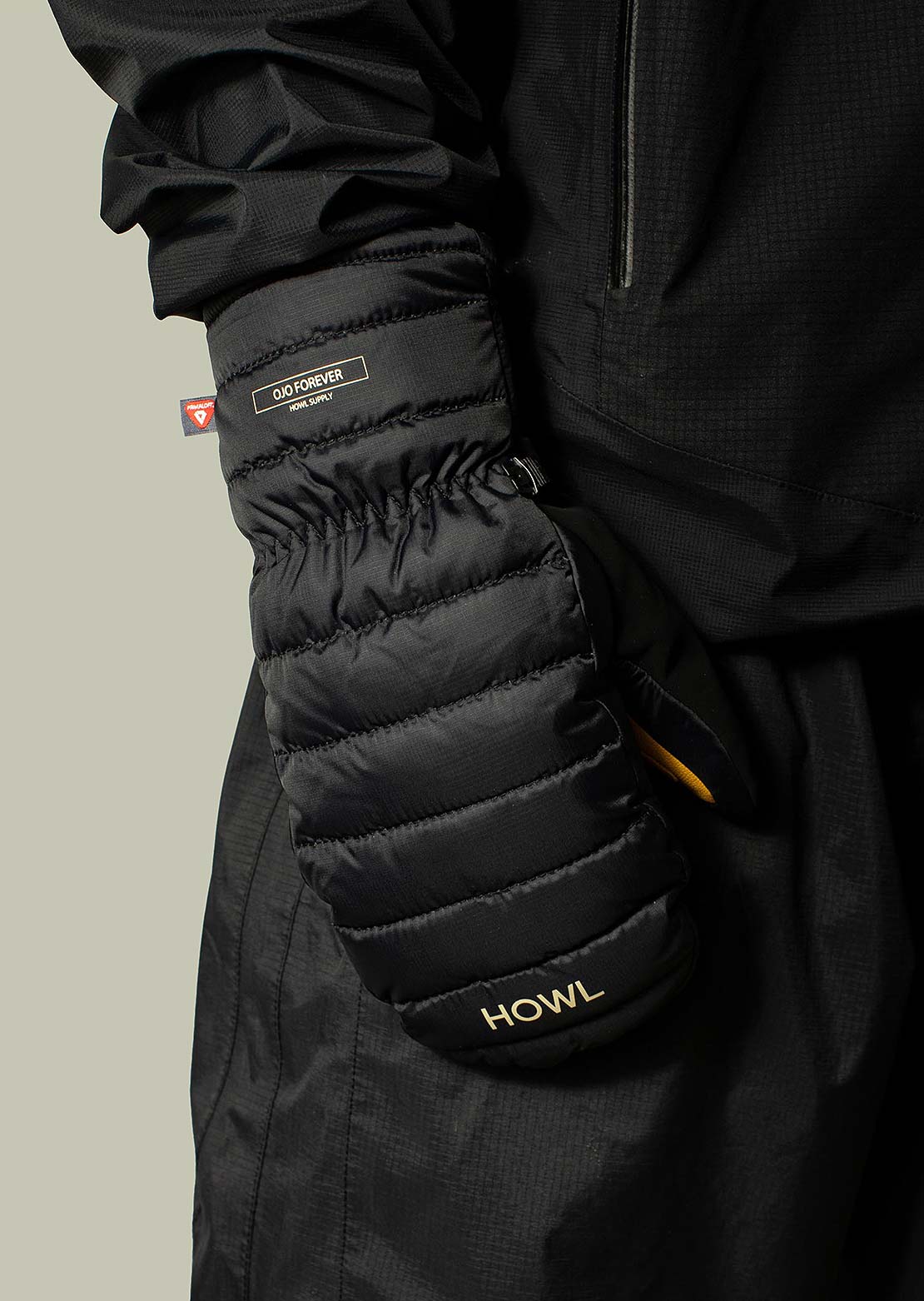 HOWL Down Mitts Black