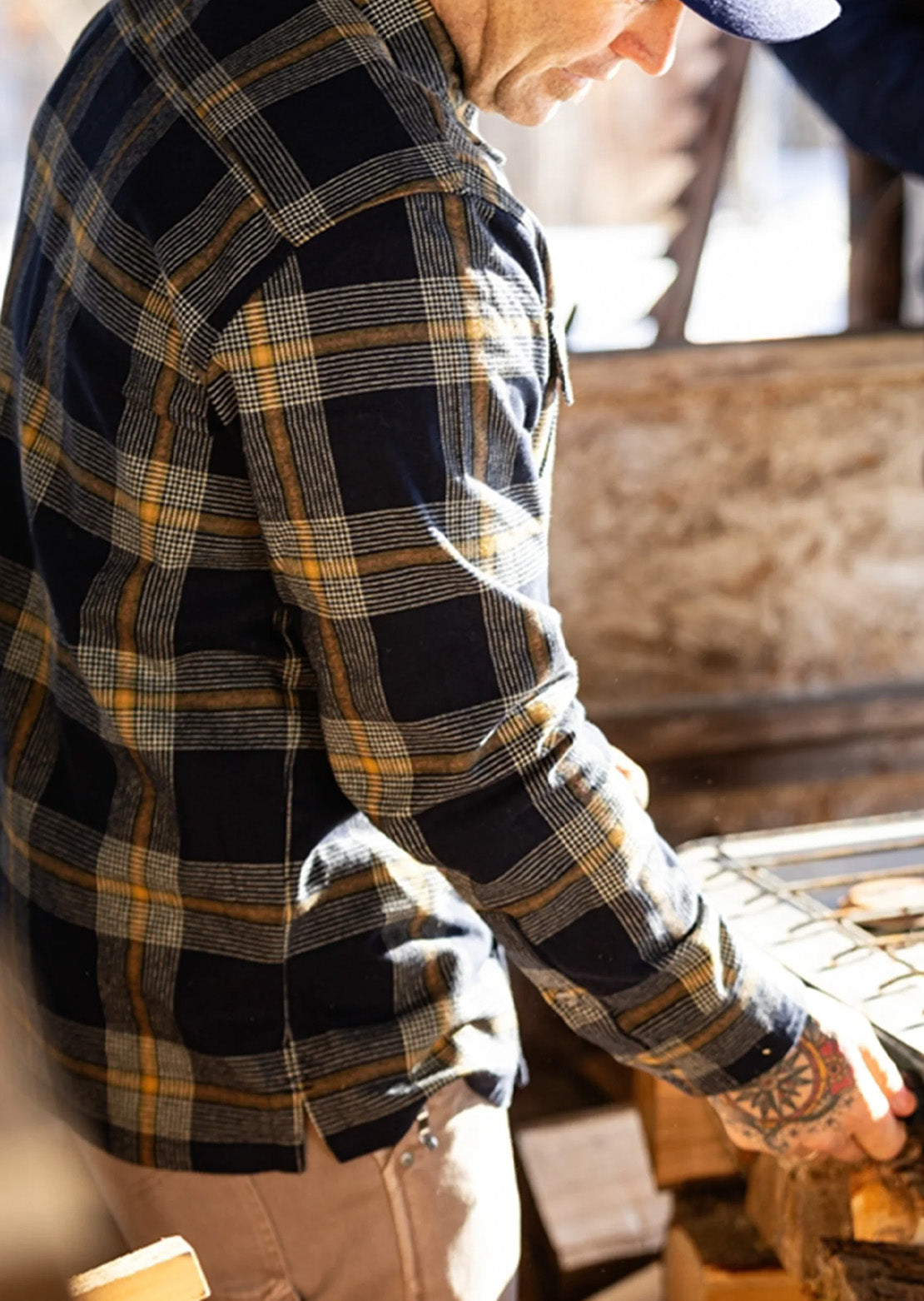 Jetty Men's Arbor Flannel Button Up Shirt Navy