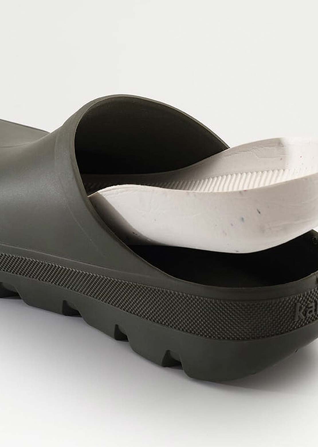 Kamik Unisex Nova Clogs Dark Olive