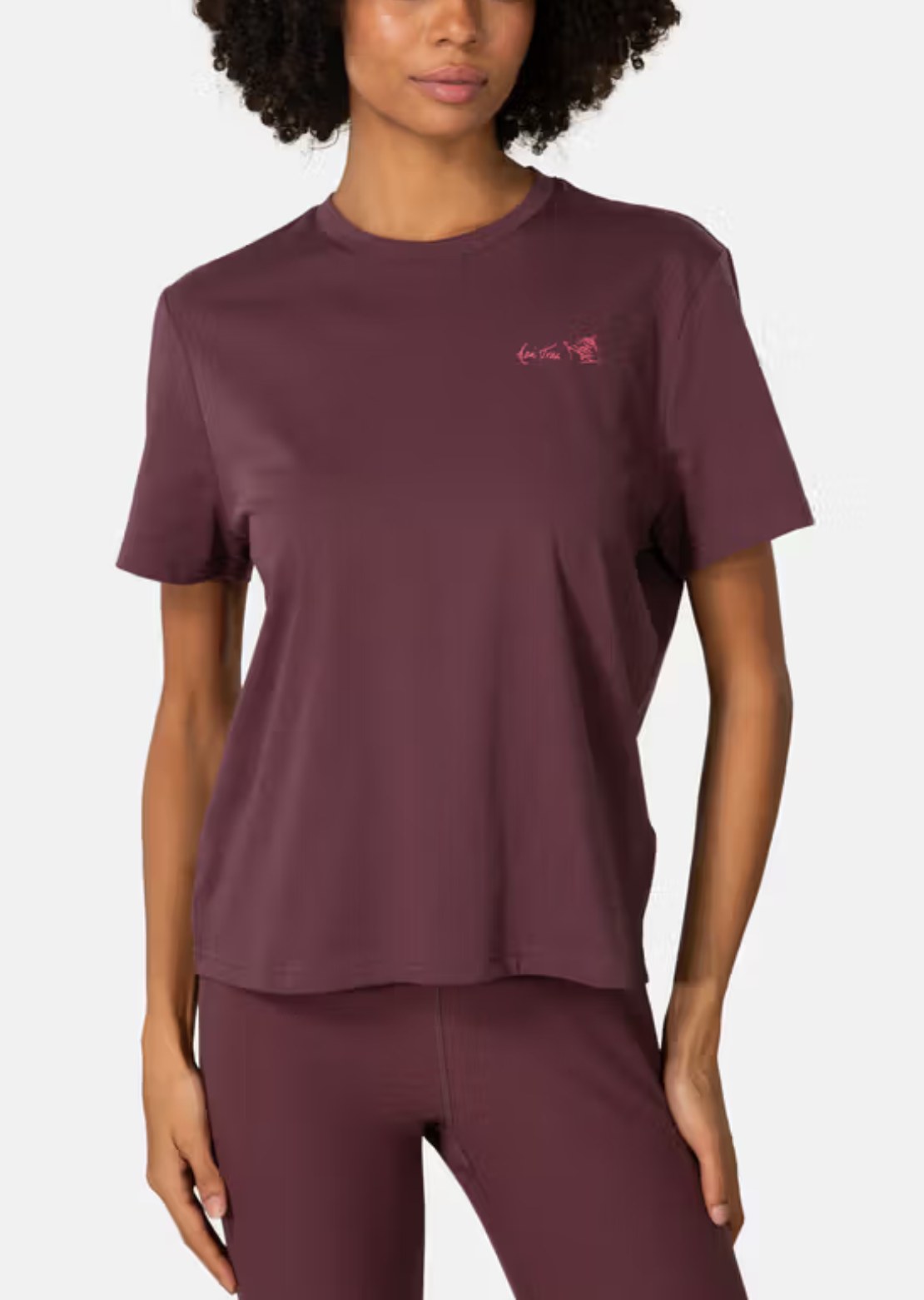 KARI TRAA Women's KT Graphic T-Shirt Cocoa Powder