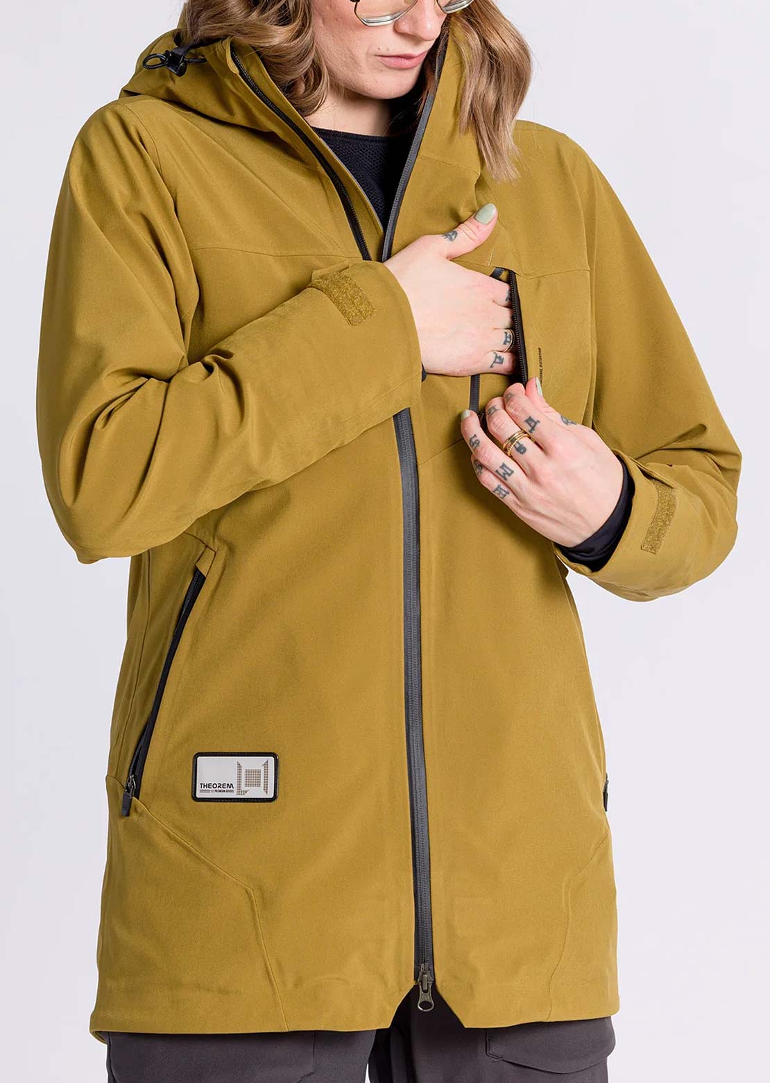L1 Women&#39;s Nightwave Snowboard Jacket Moss