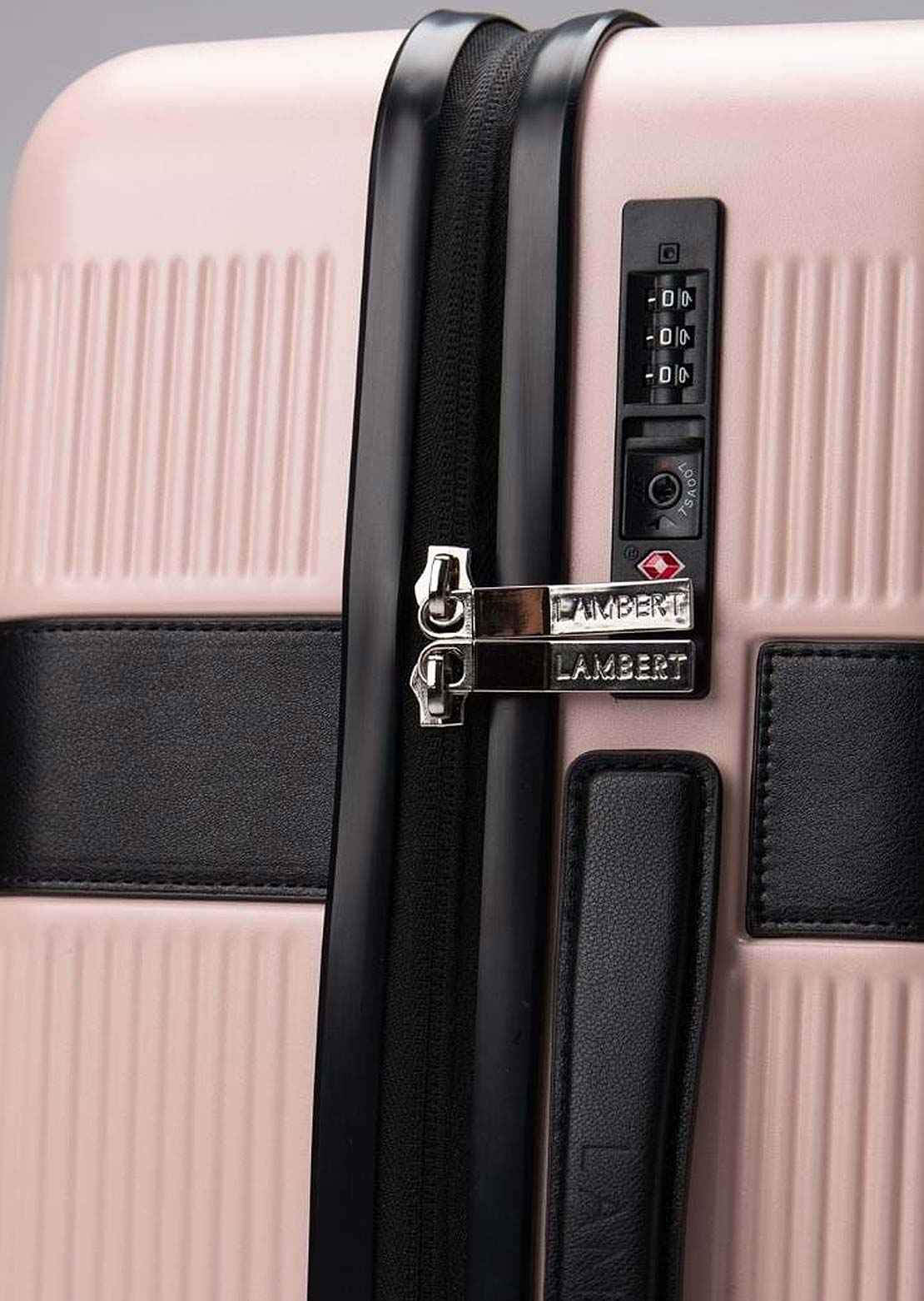 Lambert Women&#39;s Bali Cabin Suitcase Strawberryperfect Polycarbonate