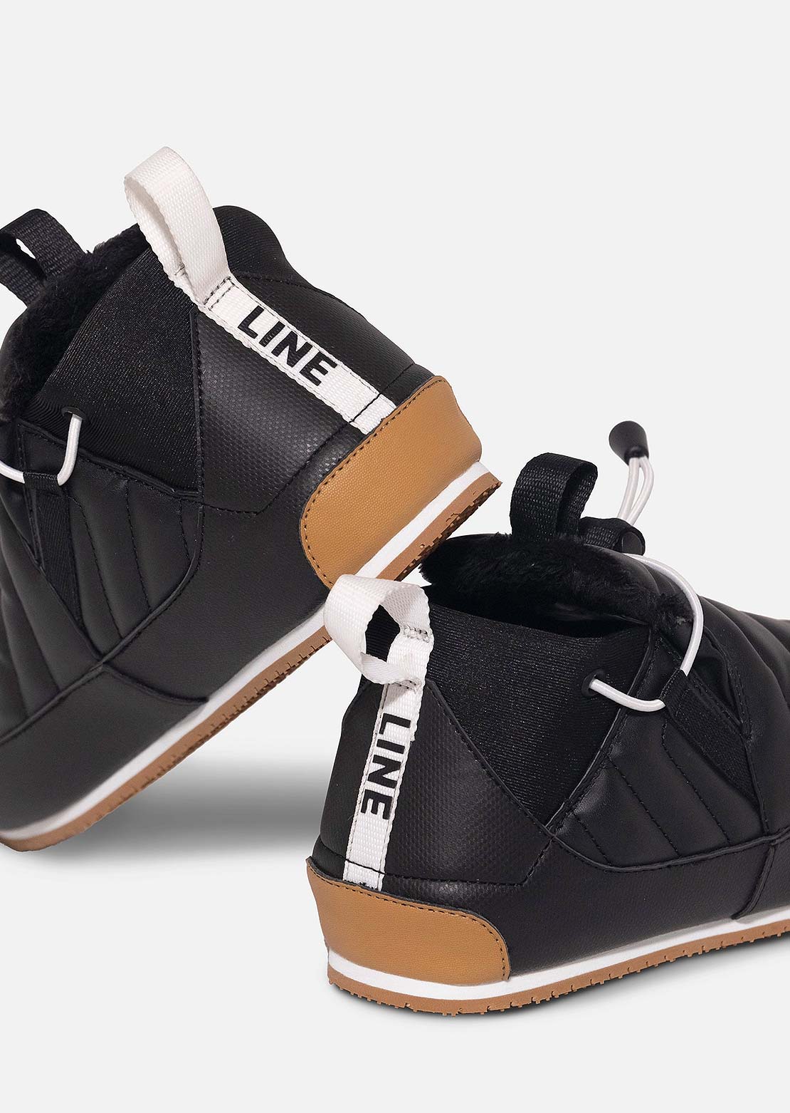 Line Unisex Bootie 1.0 Boots Black