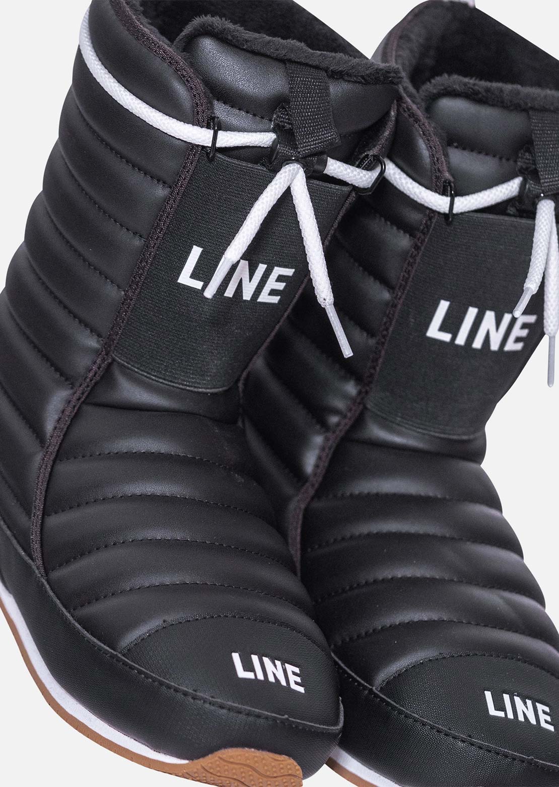 Line Unisex Bootie 2.0 Boots Black